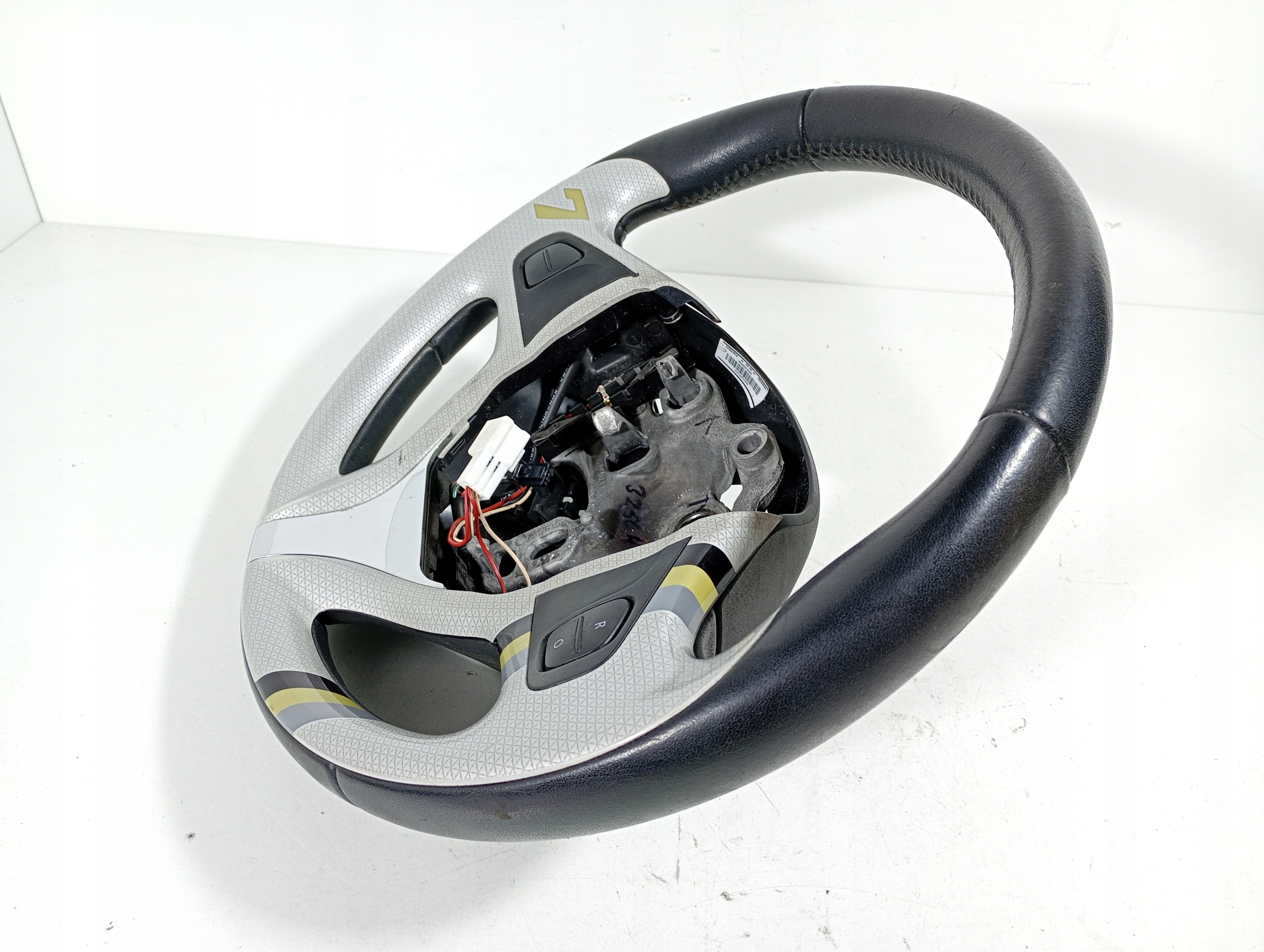 CLIO 4 IV 12-20 lenkrad Leder OE 484004783R