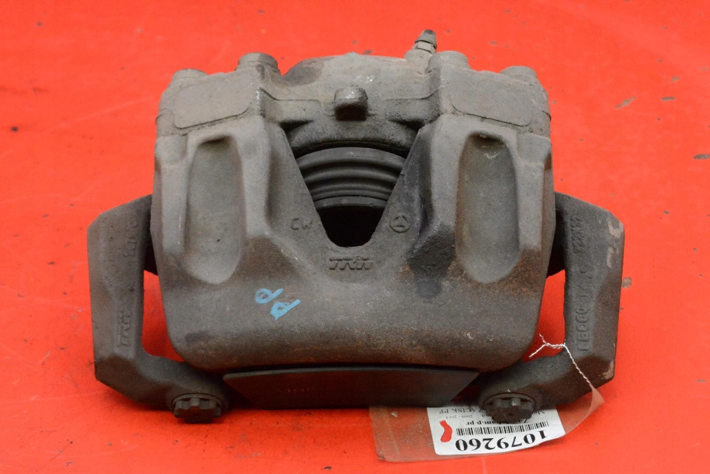 caliper brake right front MERCEDES E-KLASA W212 2.2 CDI 204 KM 09-13