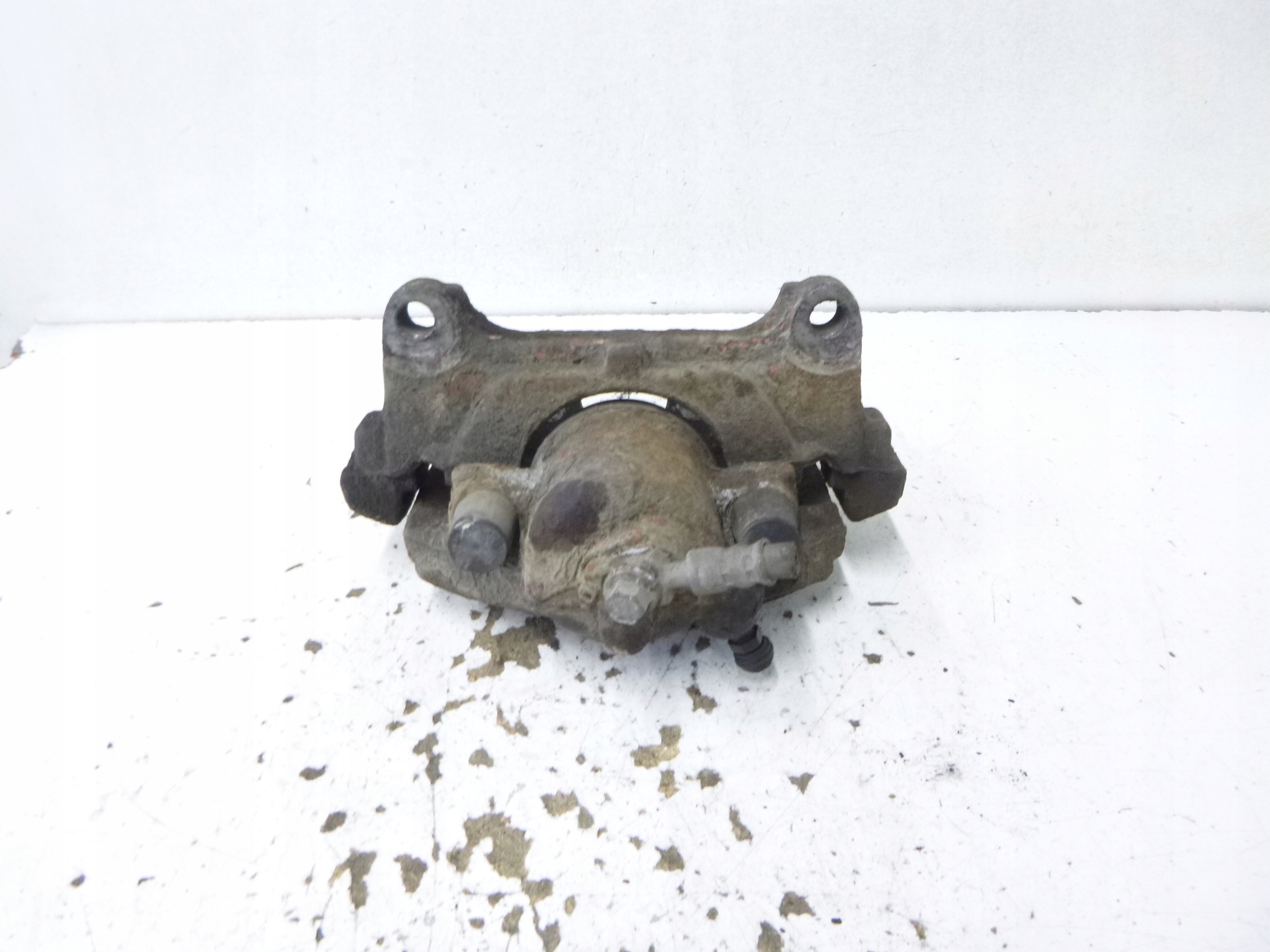 caliper brake front left VW Passat B6 2.0 2007