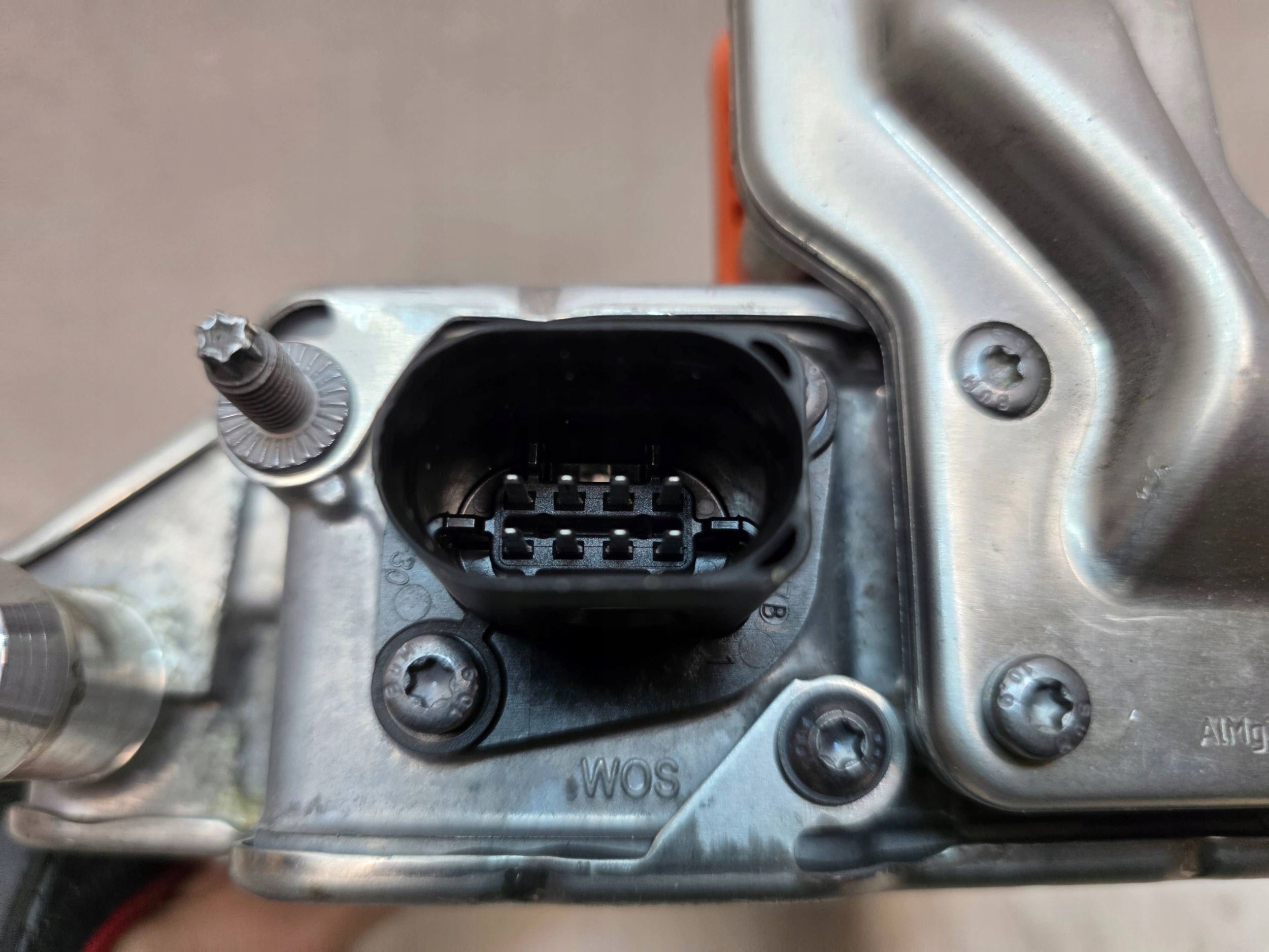 Детали для webasto перед CITROEN DS3 9038724E