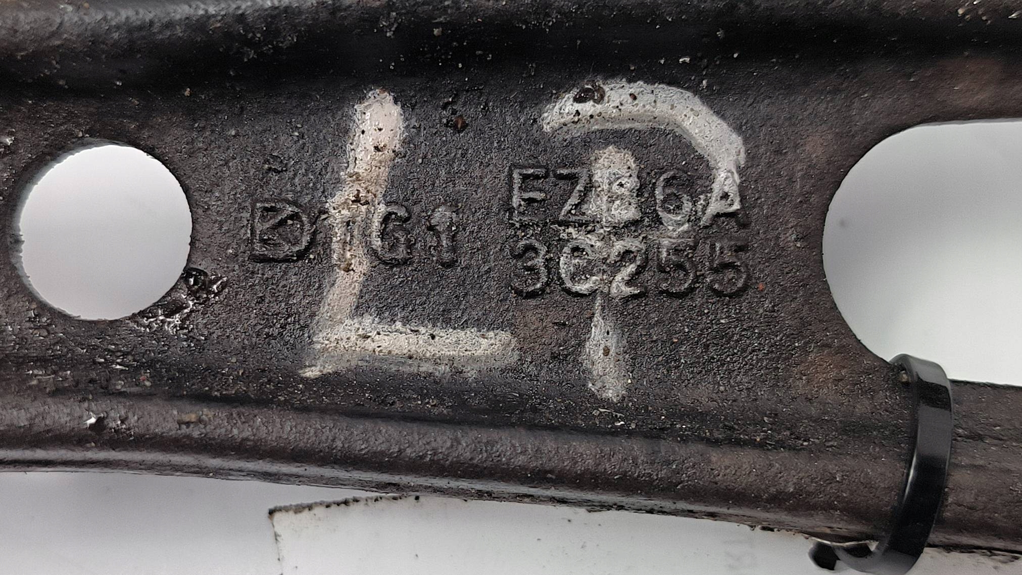 arm front left LAND ROVER RANGE ROVER SPORT L494