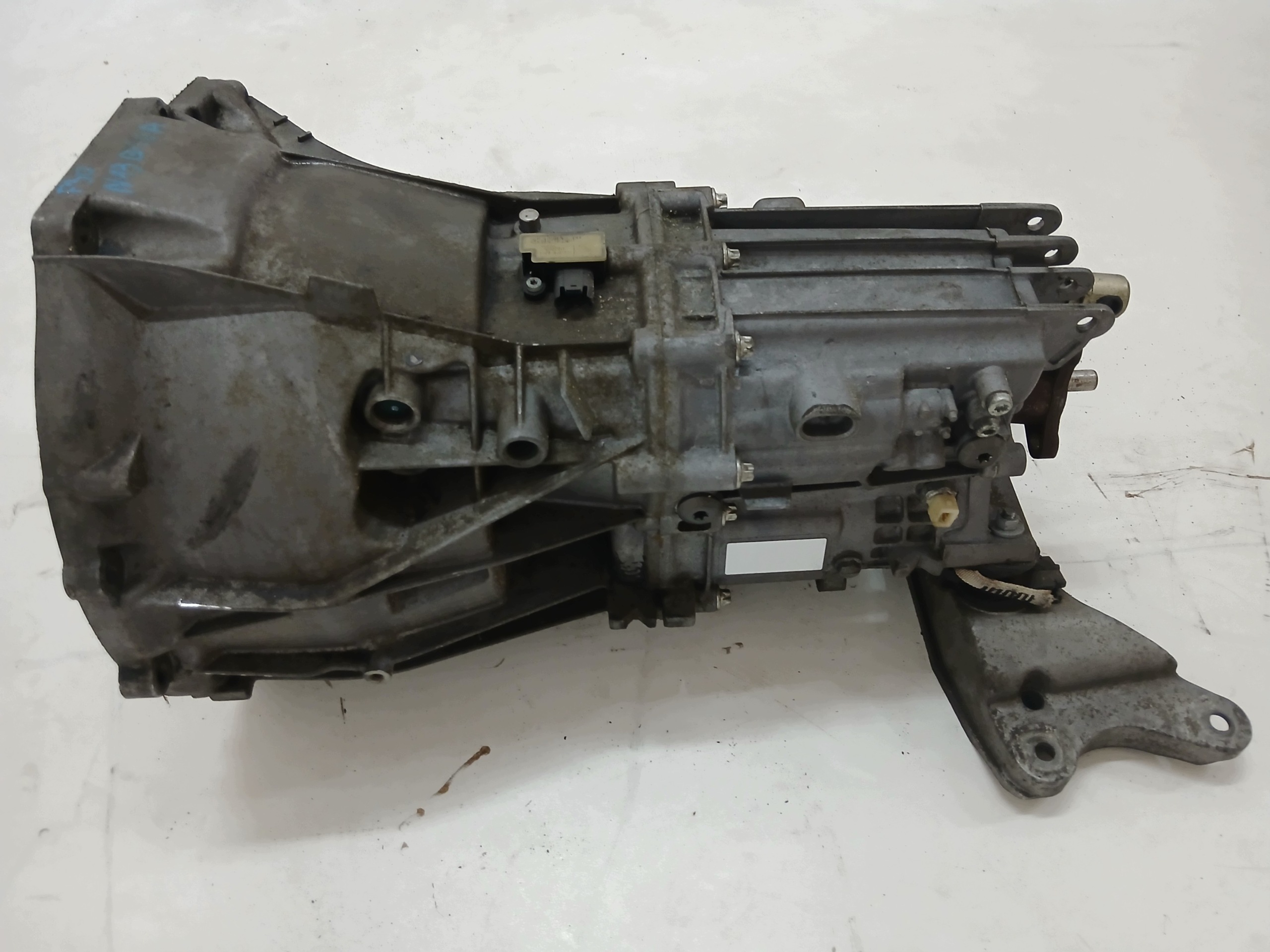 Getriebe BMW F30 N13B16A MANUAL BAV