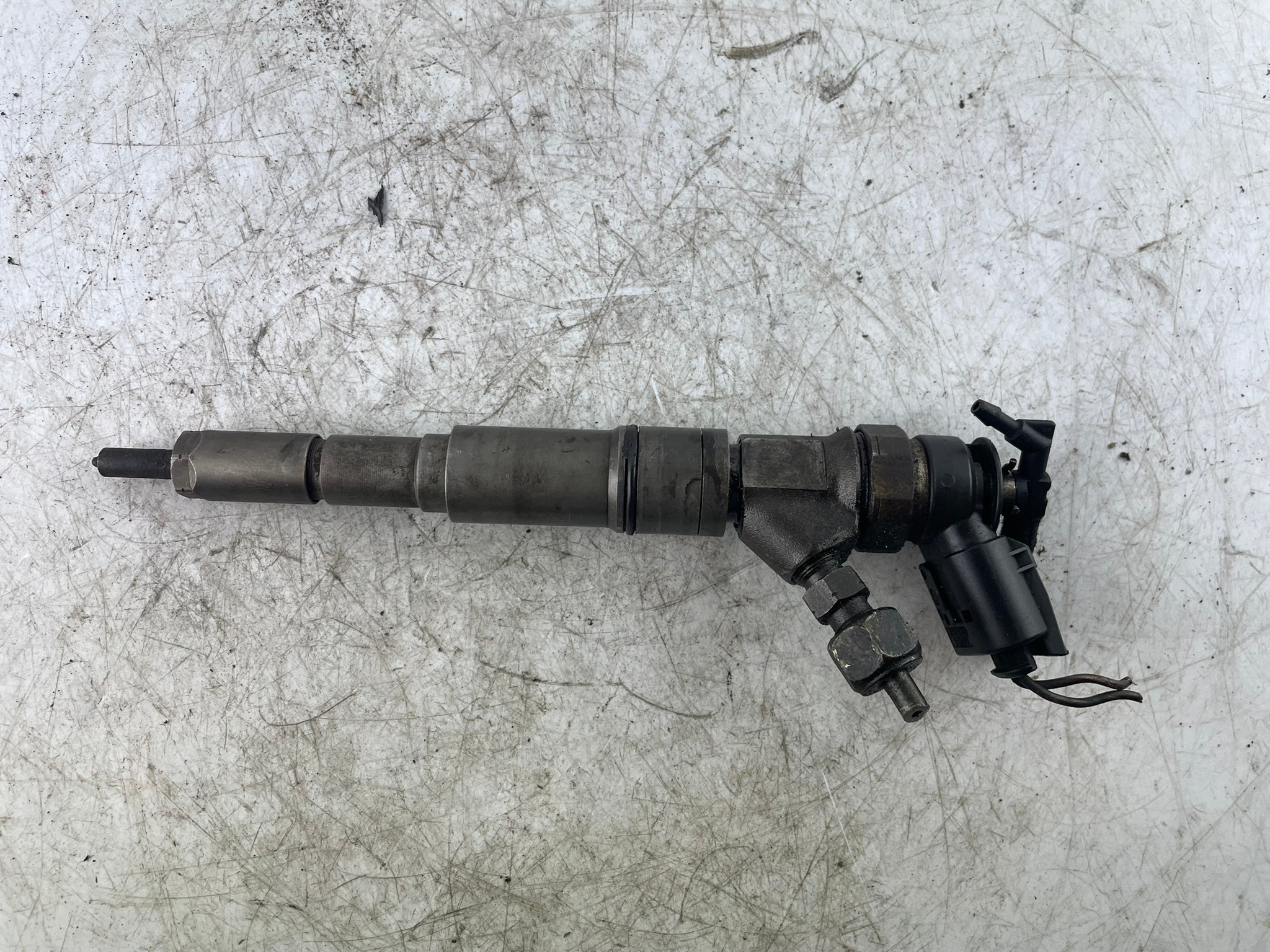 injector 445110 7 789 661 BMW E46 320d 330d diesel