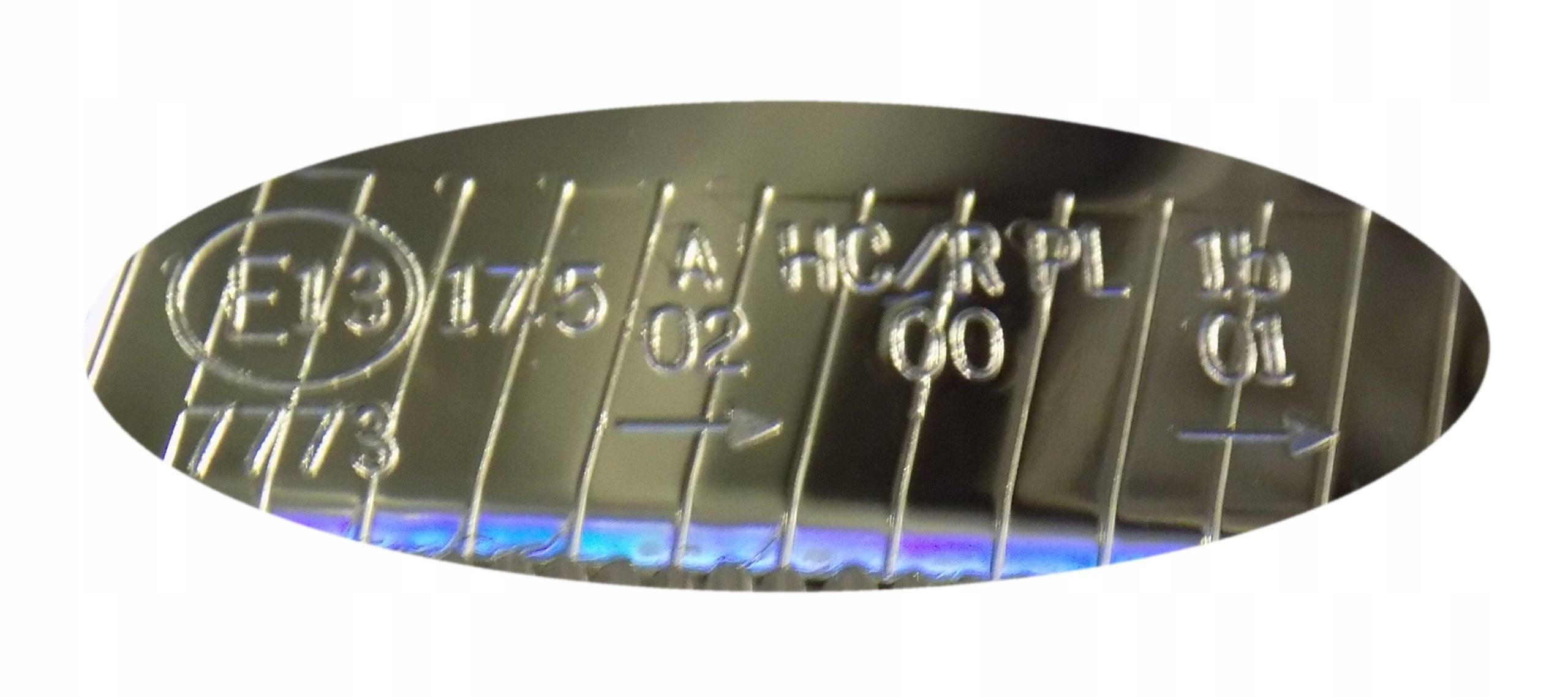 TOYOTA YARIS KOMPLET REFLEKTORÓW LAMPY PRZEDNIE Producent części TYC