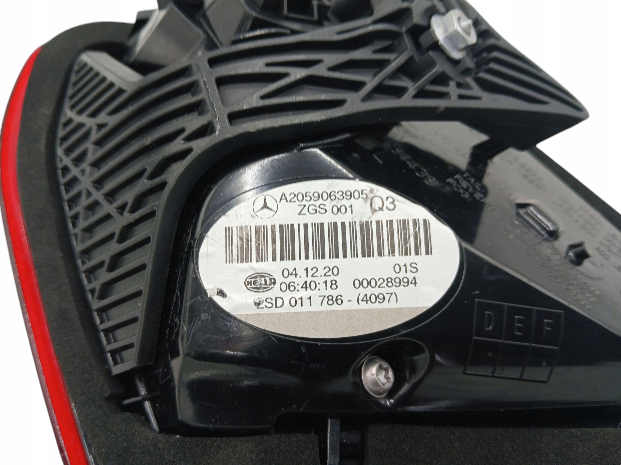 Lampa Tył Lewa Klapa Mercedes C Coupe W205 LED A2059063905 Producent części Hella