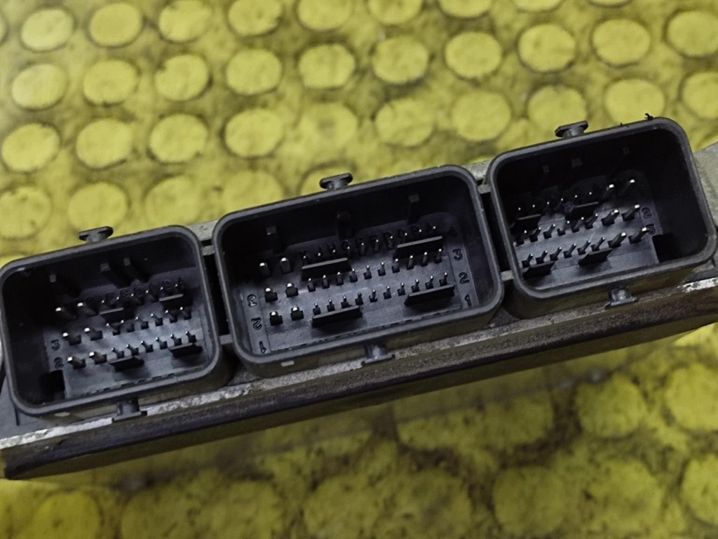 CITROEN C3 control unit of the engine 9648568480