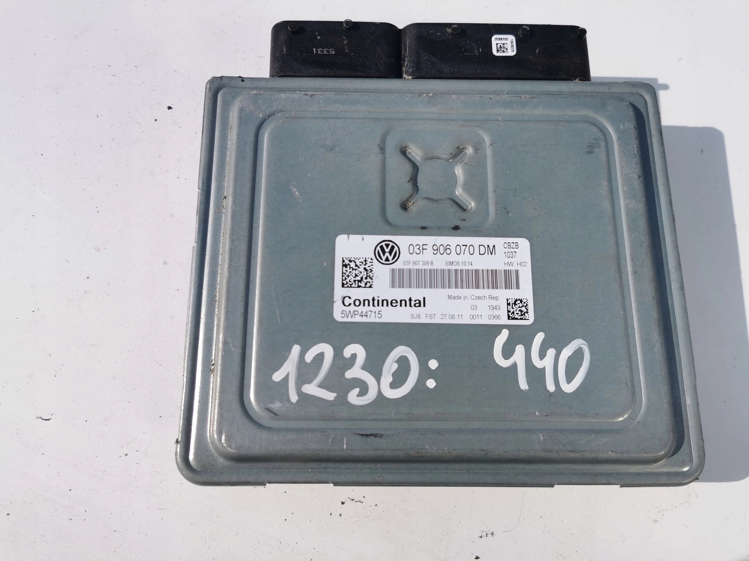 VW 5WP44715 03F906070DM Computer ECU Original
