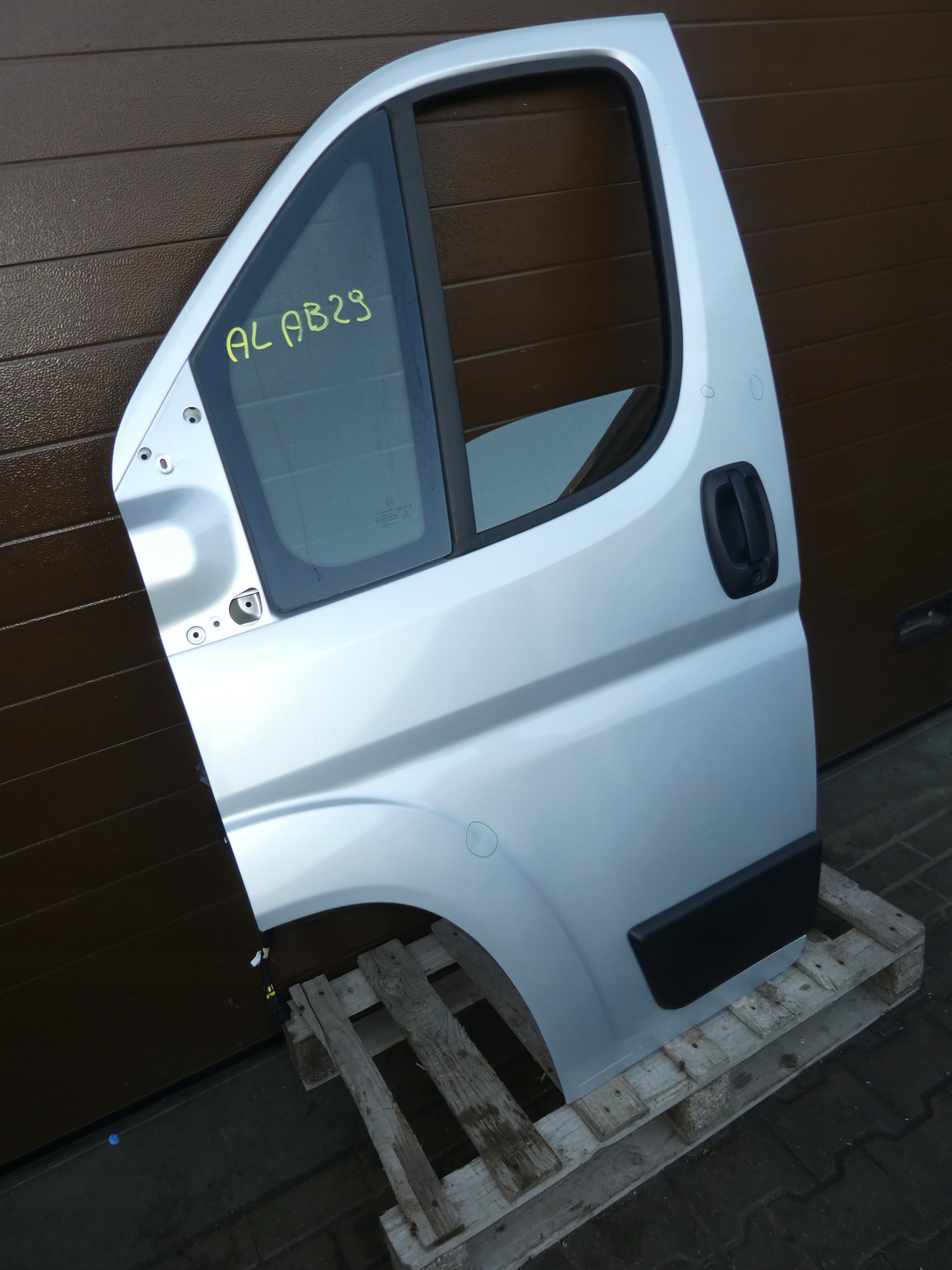 DUCATO III BOXER JUMPER II door left front complete silver