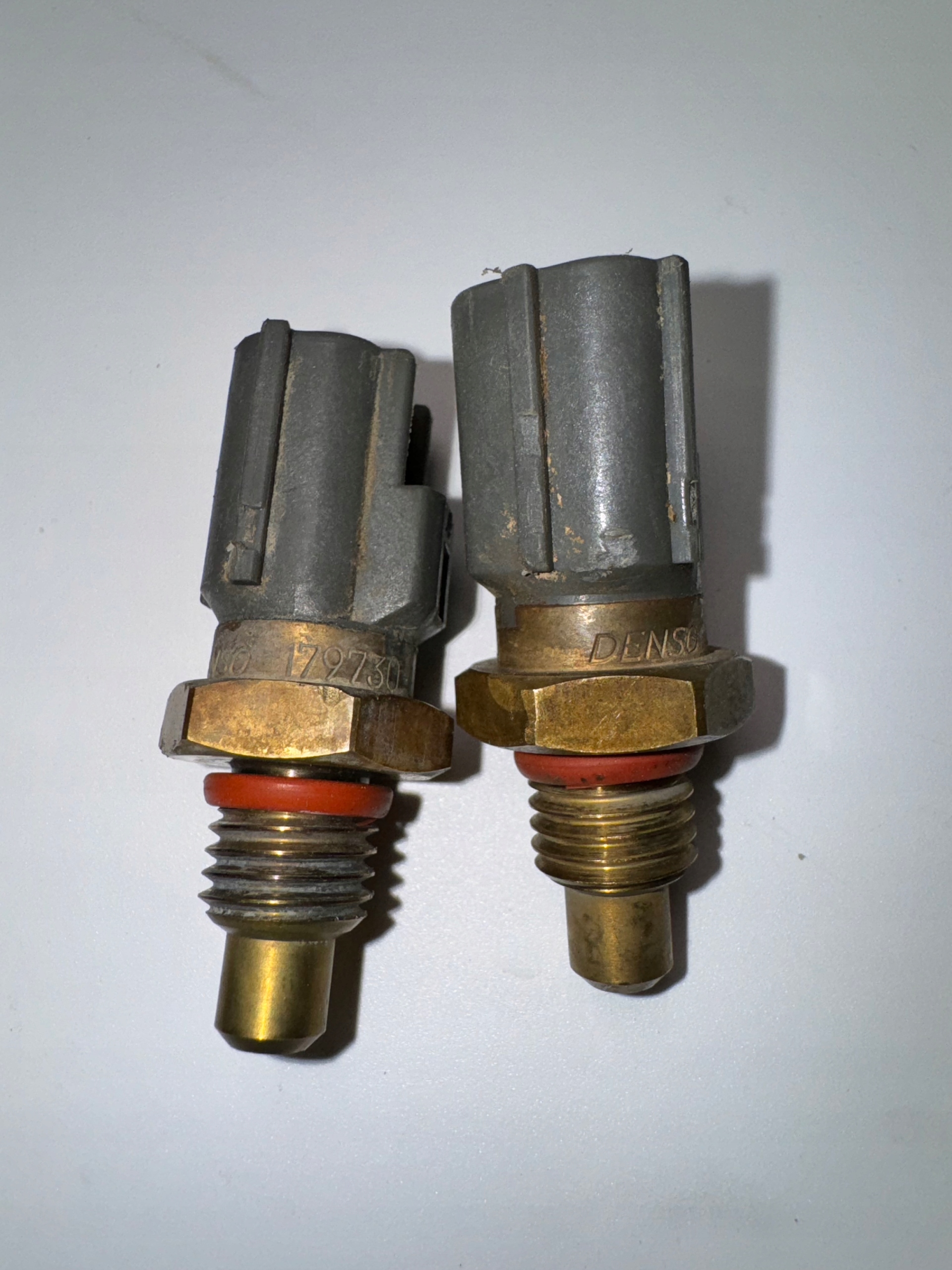 Czujnik temperatury cieczy KTM SXF EXCF HUSQVARNA DUKE ADVENTURE 250 1290 Numer katalogowy części 7777.11