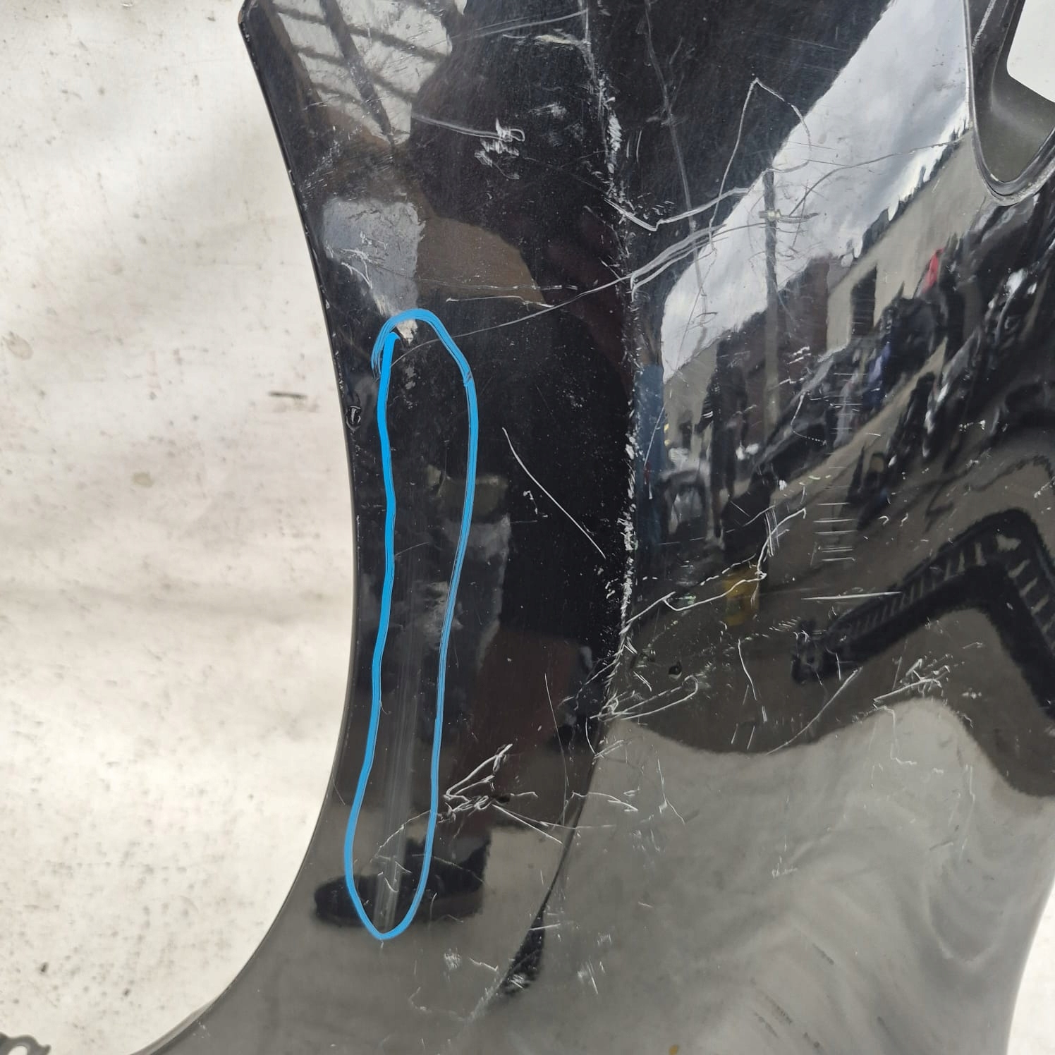TOYOTA AURIS and 1 06-09 fender front front left