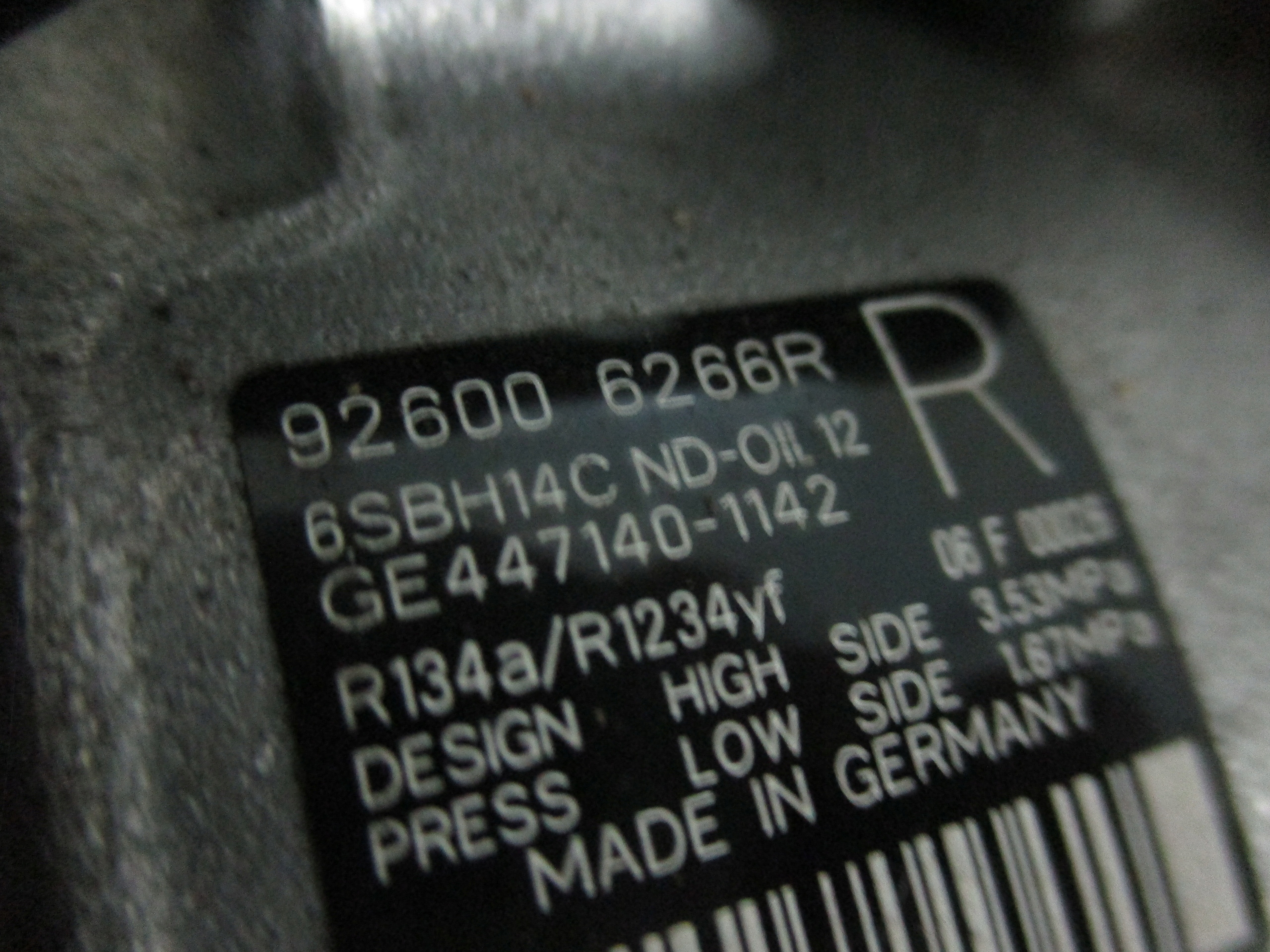 Компрессор кондиционера renault ESPACE V5 1,6 926006266R