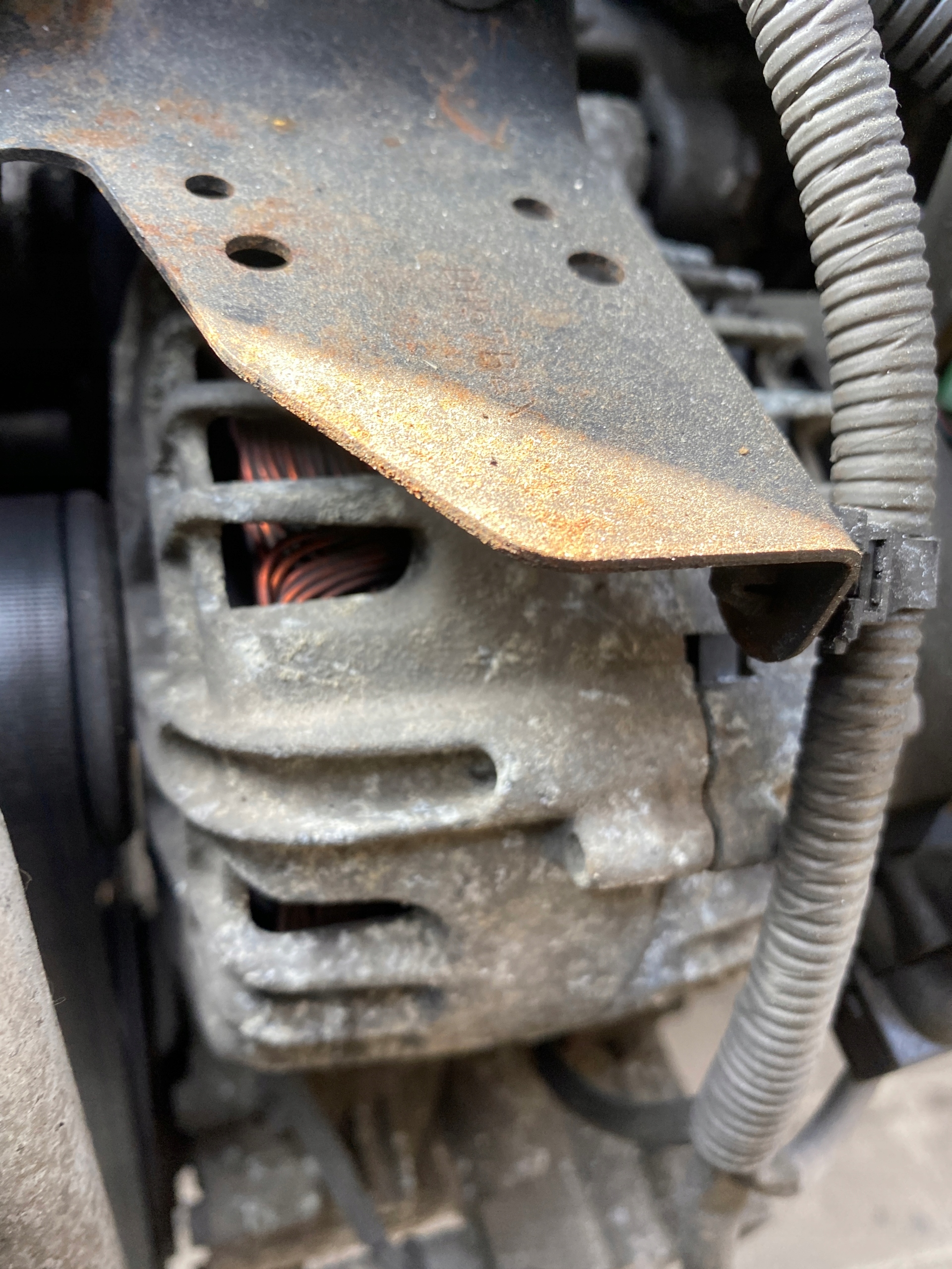Mazda 2 II 07-15 ALTERNATOR 1.4