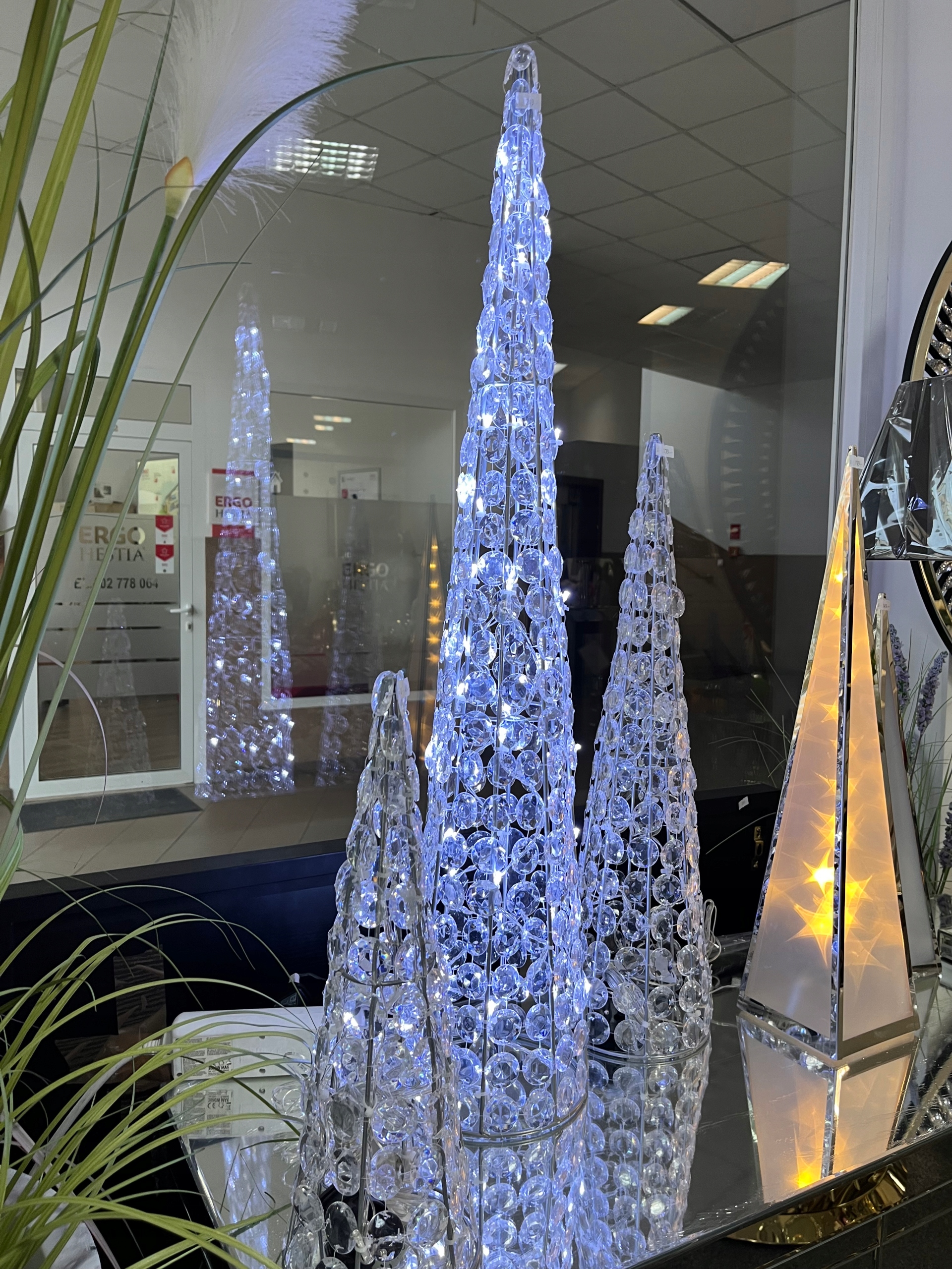 Stożek akrylowy Led kryształki 40 cm Rodzaj iluminacji stożek