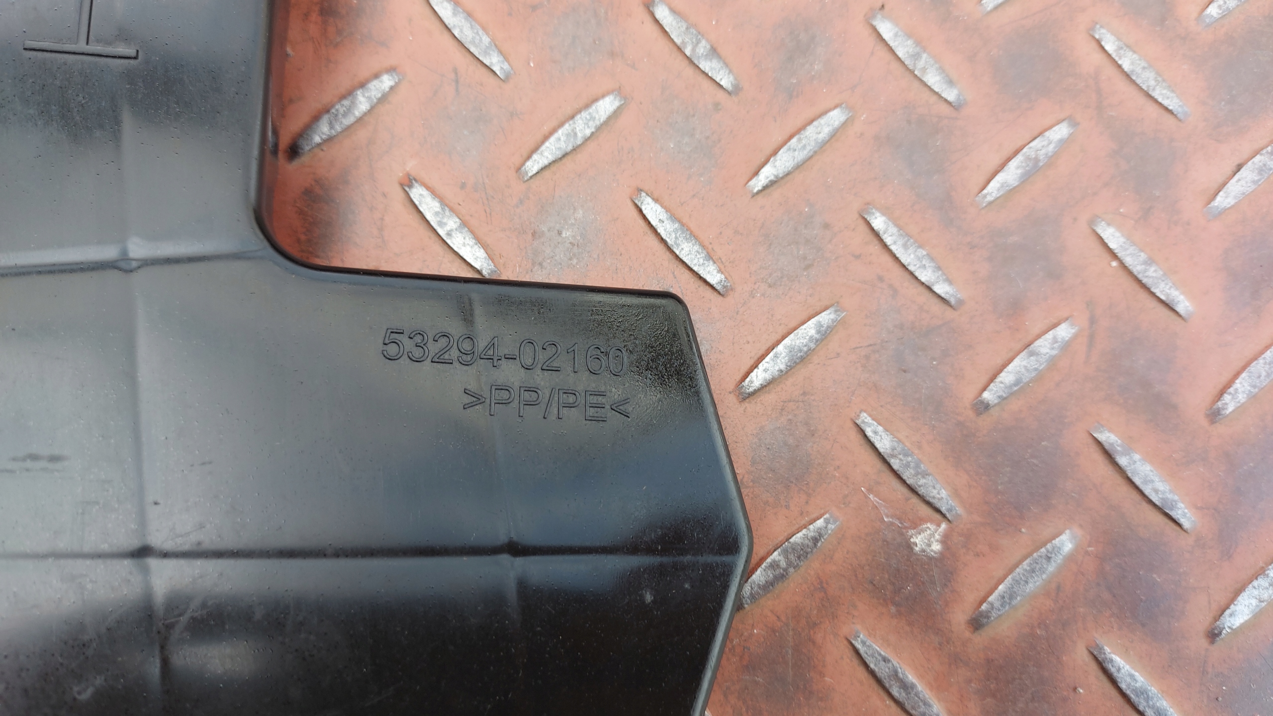 air duct air line left left front TOYOTA COROLLA E16 13-18