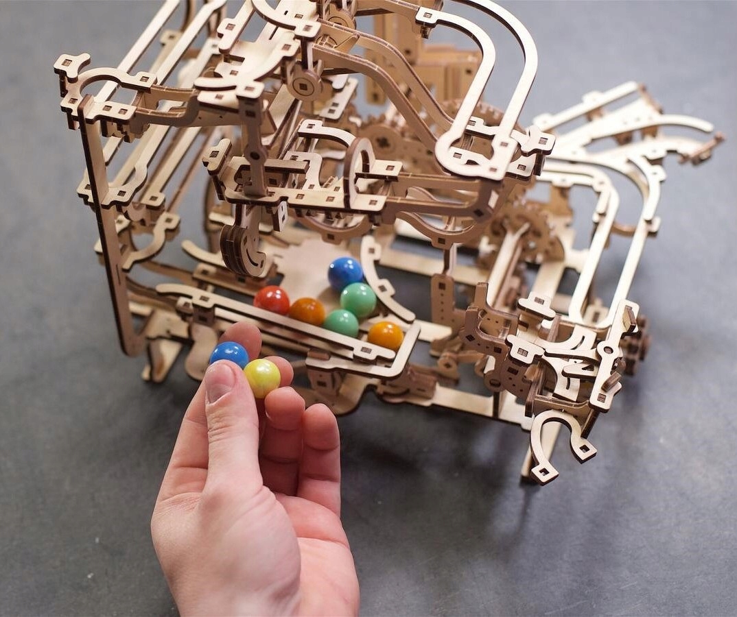 Puzzle 3D TOR KULKOWY Marble Run Wciągnik Poziomow Marka Ugears