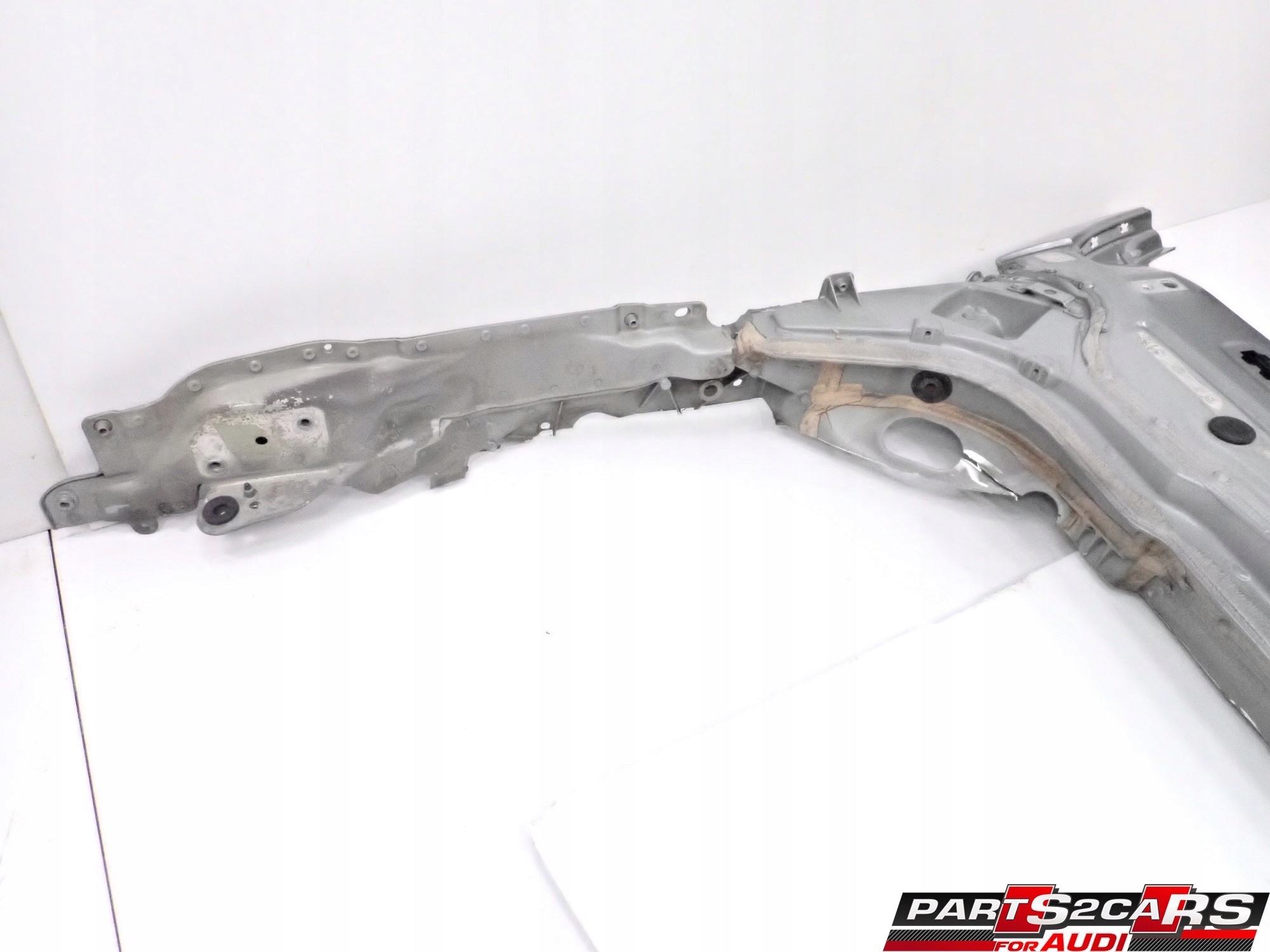 FARTUCH BŁOTNIKA ĆWIARTKA LEWA PRZÓD A8 D4 LY7G Numer katalogowy oryginału 4H0 809 245 C 4H0 805 175 E