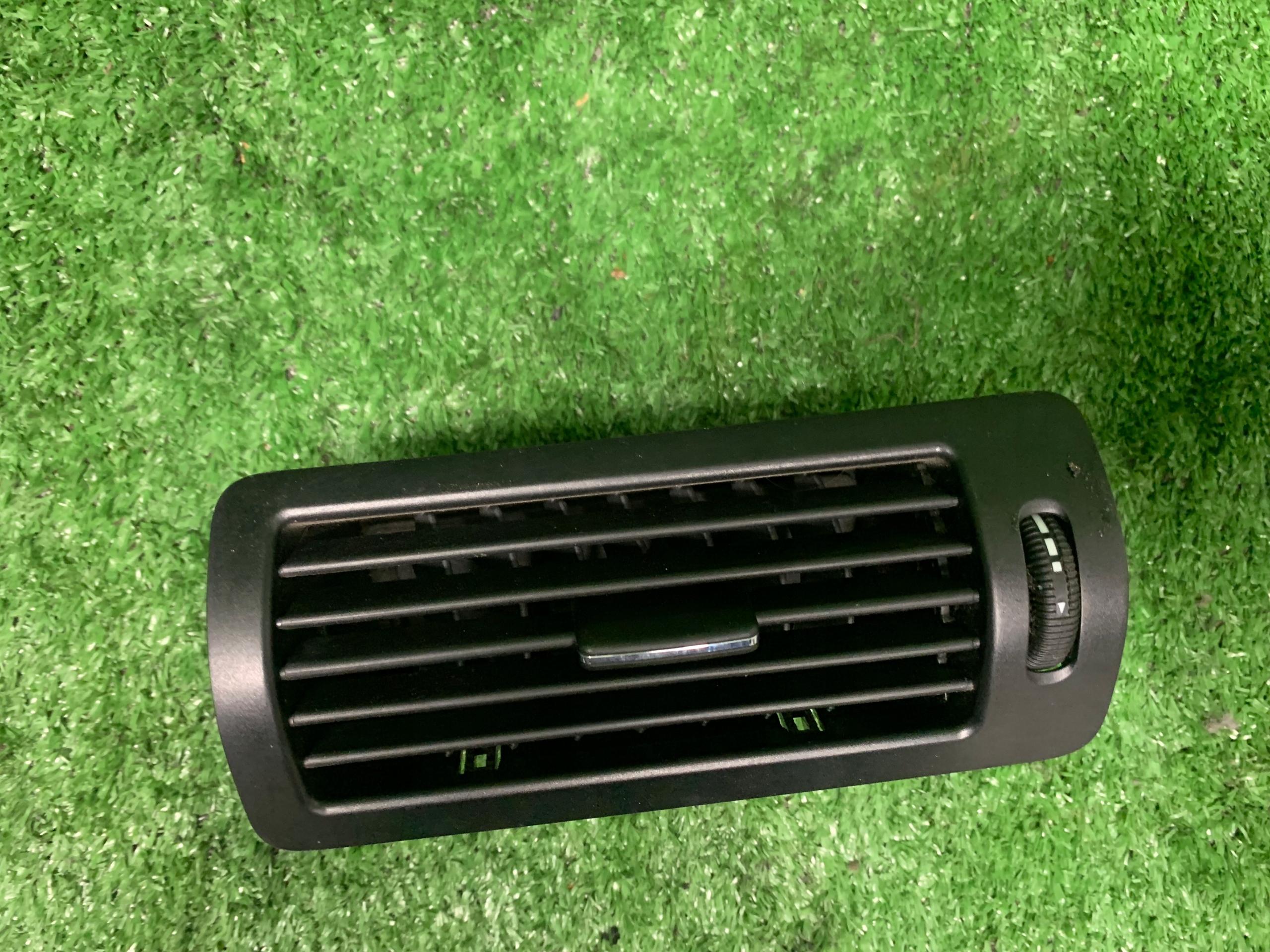 MERCEDES R-class W251 KRATKI grid air conditioning devices 2518300954