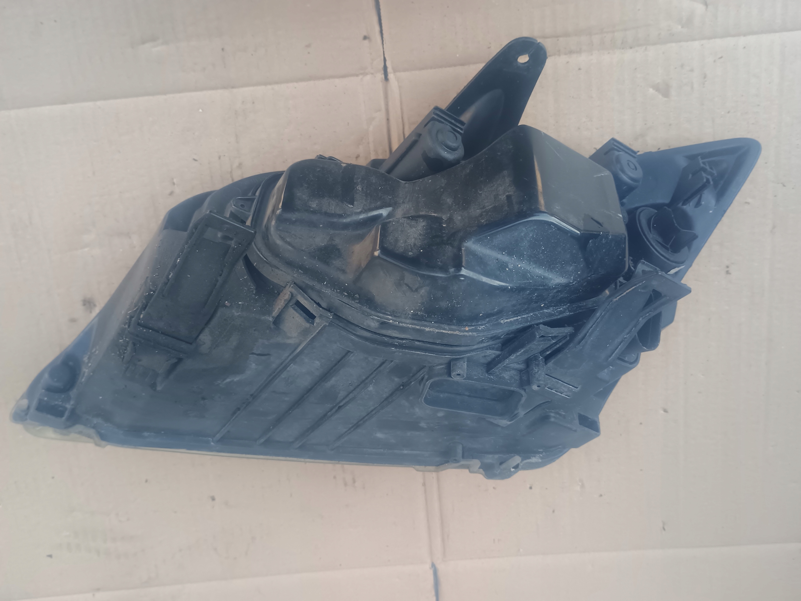 světlo předek pravá FORD C MAX