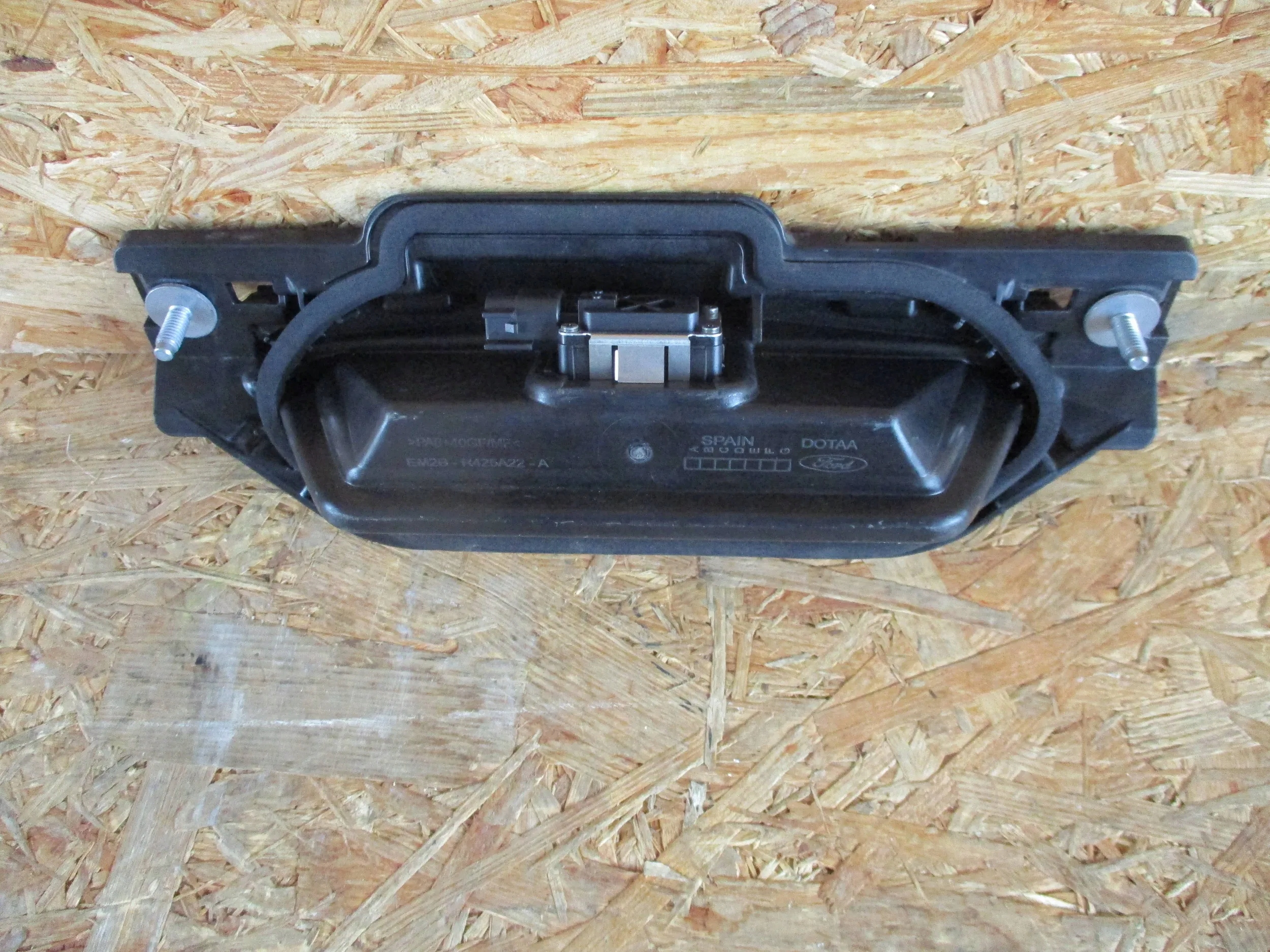 POIGNÉE ARRIÈRE DU CAPOT FORD S-MAX MK2