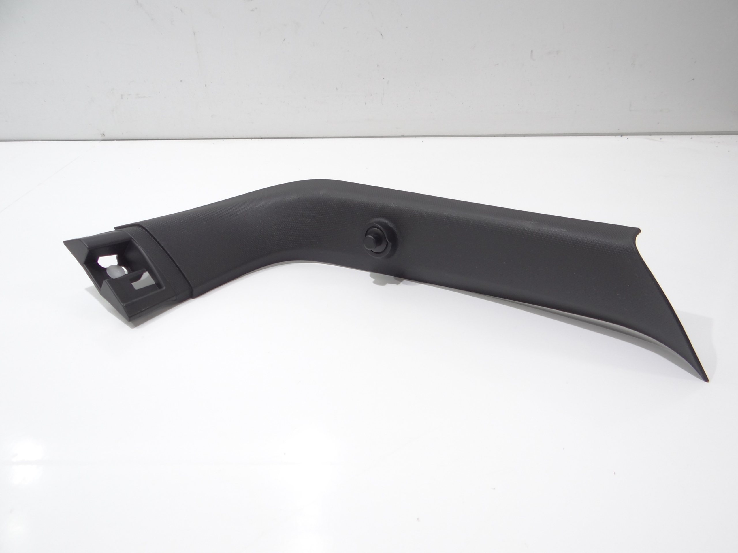 upholstery bonnet boot left BMW X1 F48 7350847