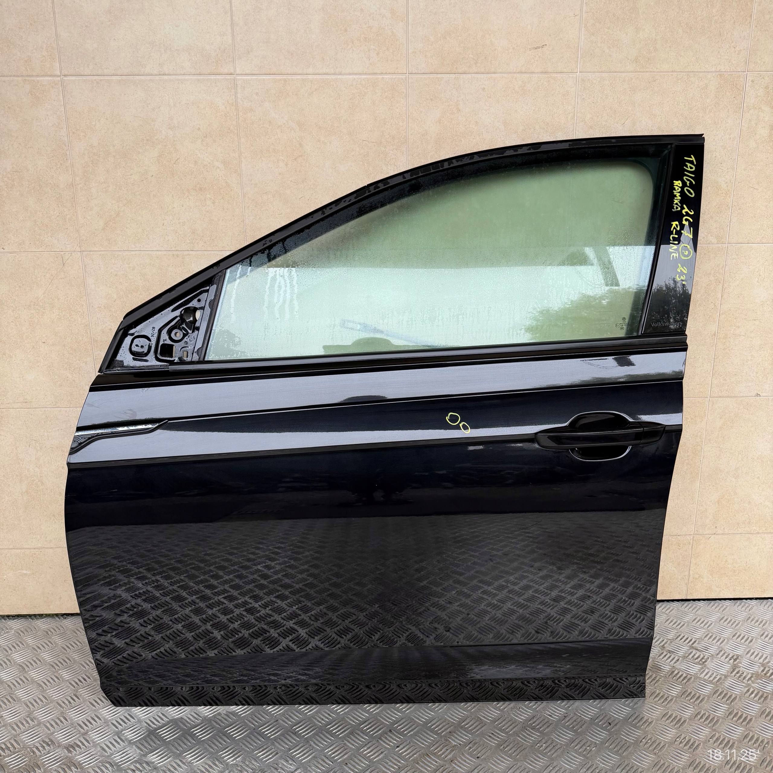 door complete front left VW VOLKSWAGEN TAIGO 2G7 R-LINE 2023 ROK