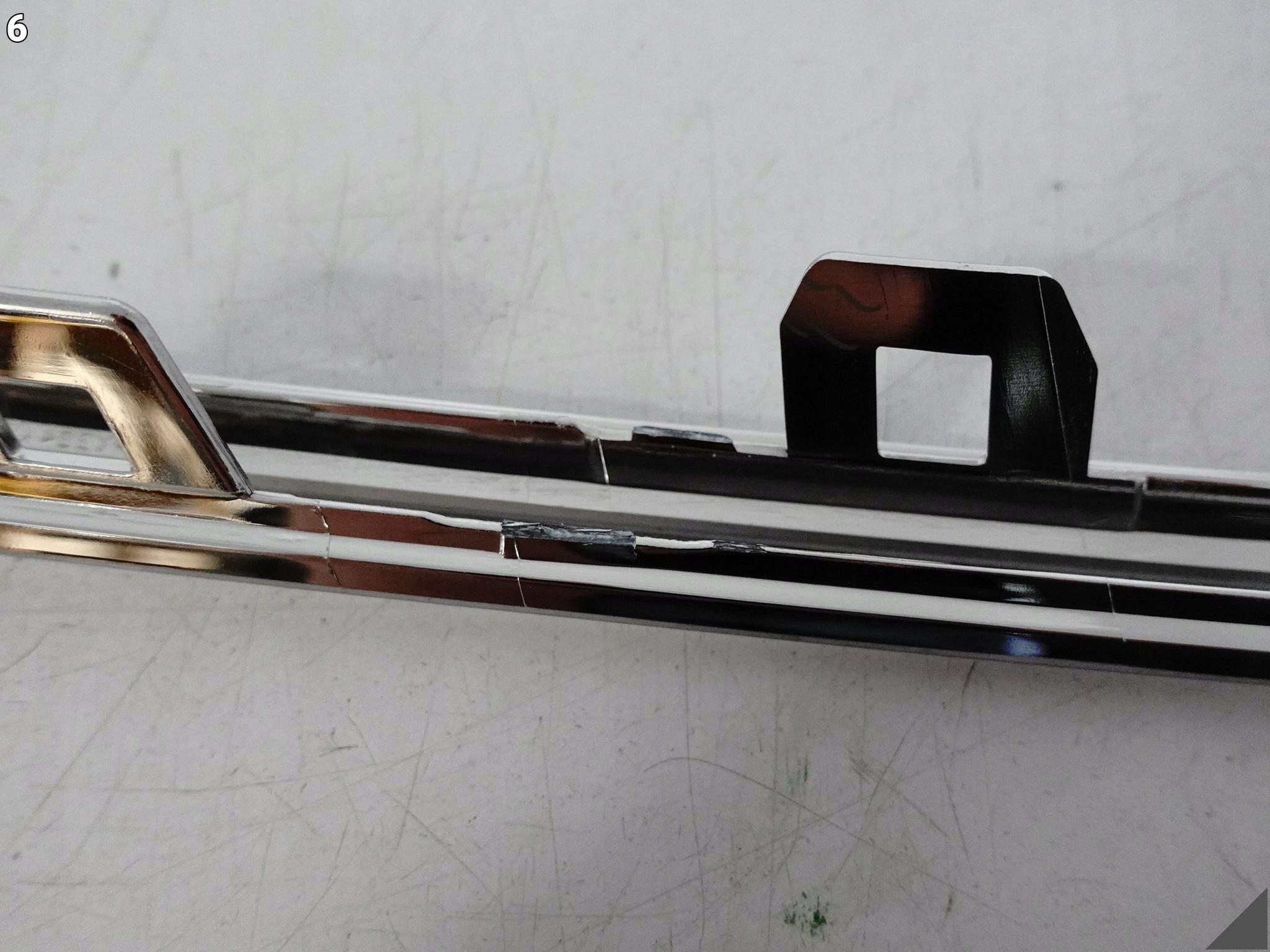 RENAULT MEGANE IV 4 16-20 moulding CHROM GRILLA grille front upper left