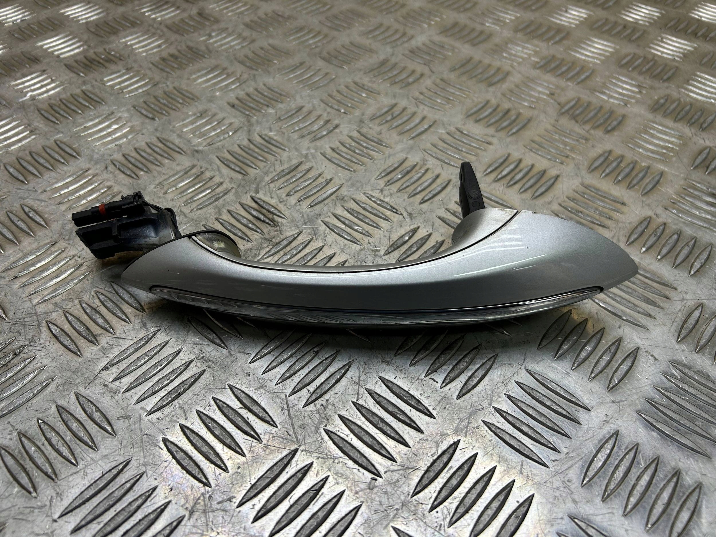 handle door right side Komfort Keyless BMW 5 F10 2013 7305310