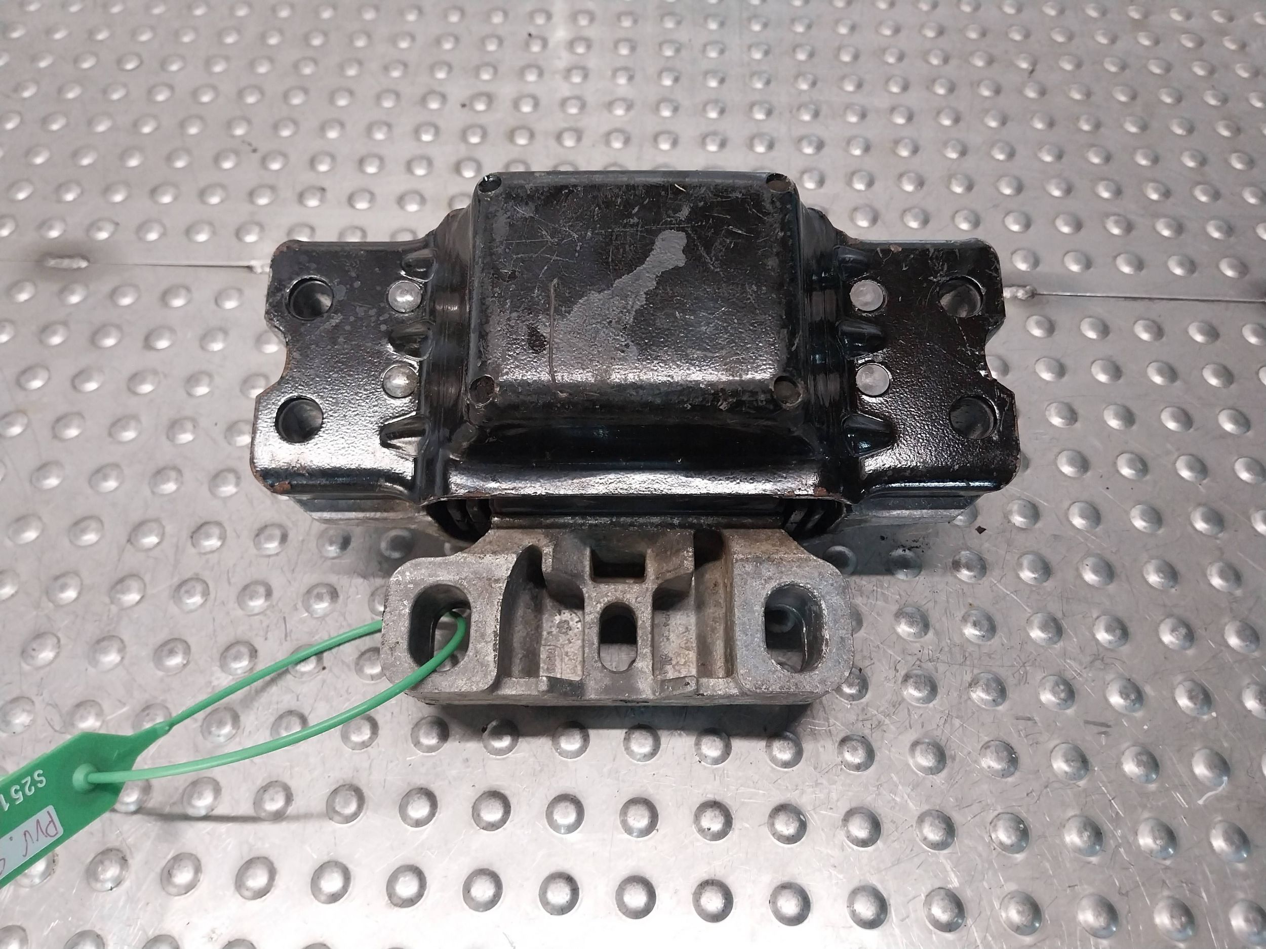 holder gearbox mounting 3C0199555P VW PASSAT B6 A3 8P 2.0FSI