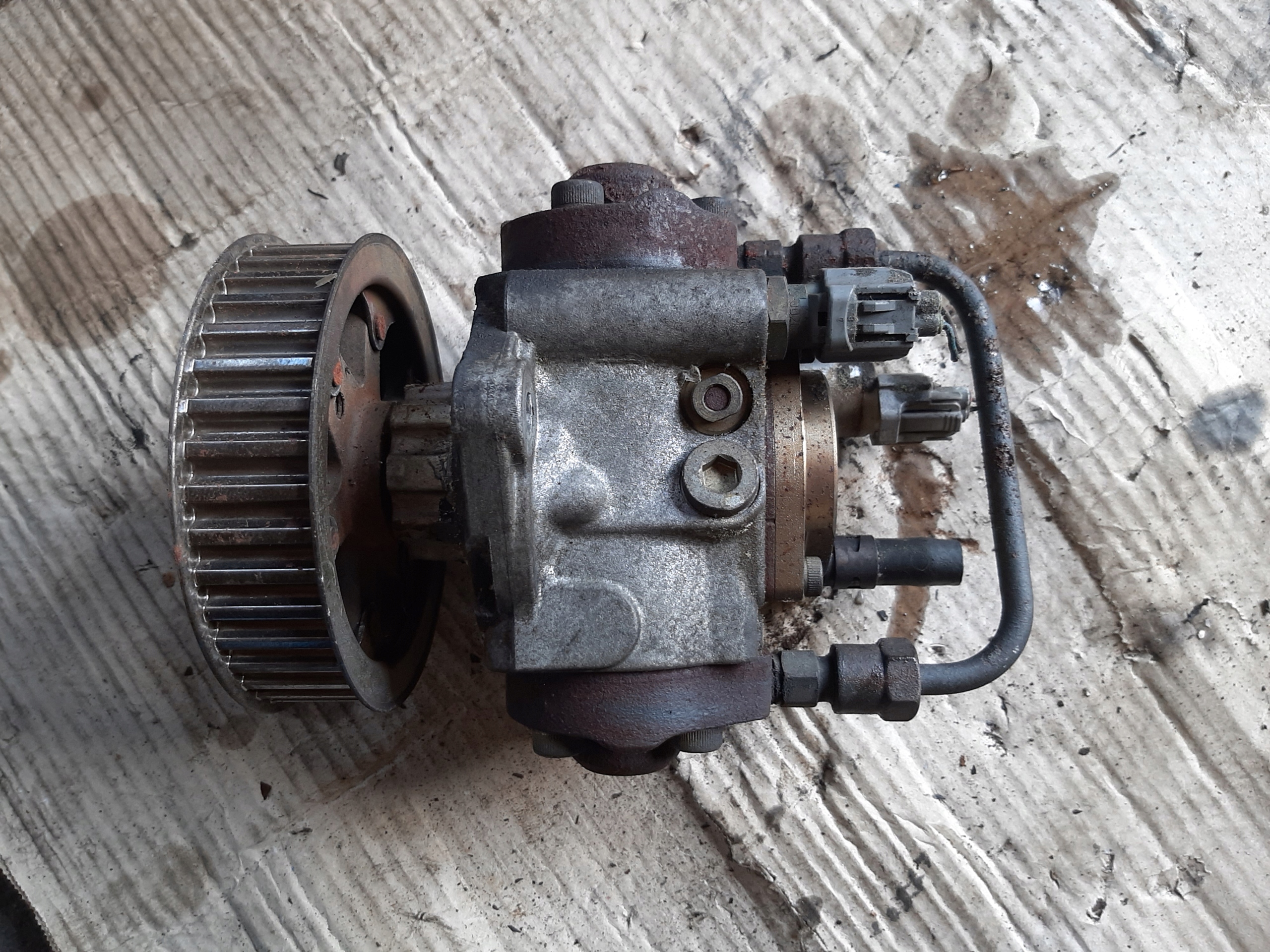 injection pump DENSO MAZDA 6 2,0 HU 294000-0101