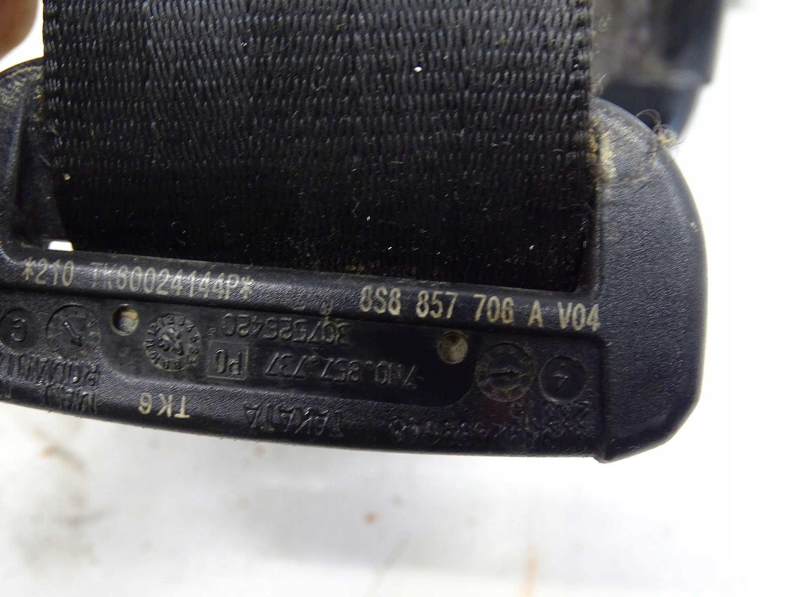 ремень безопасности передний Audi тт 8S 14- 8S8857706A