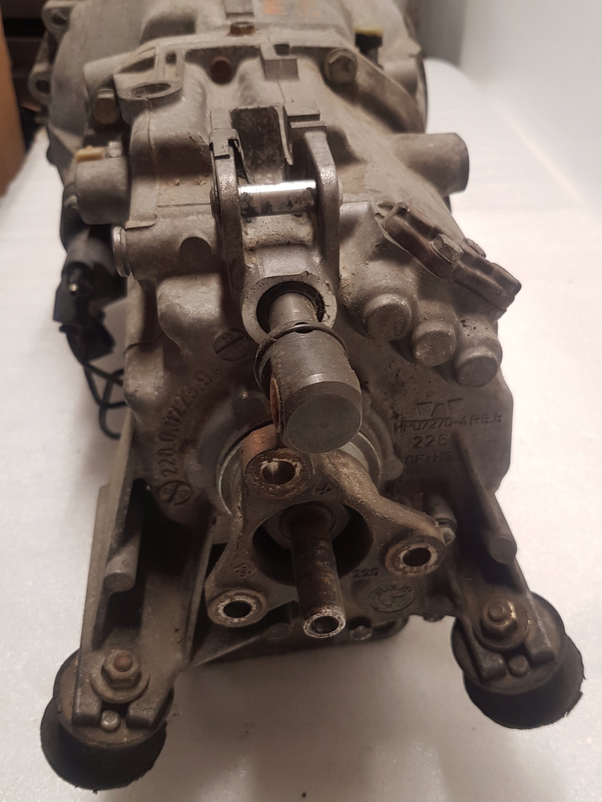CAMBIO BMW E46 E81 E87 manuale 2000074390