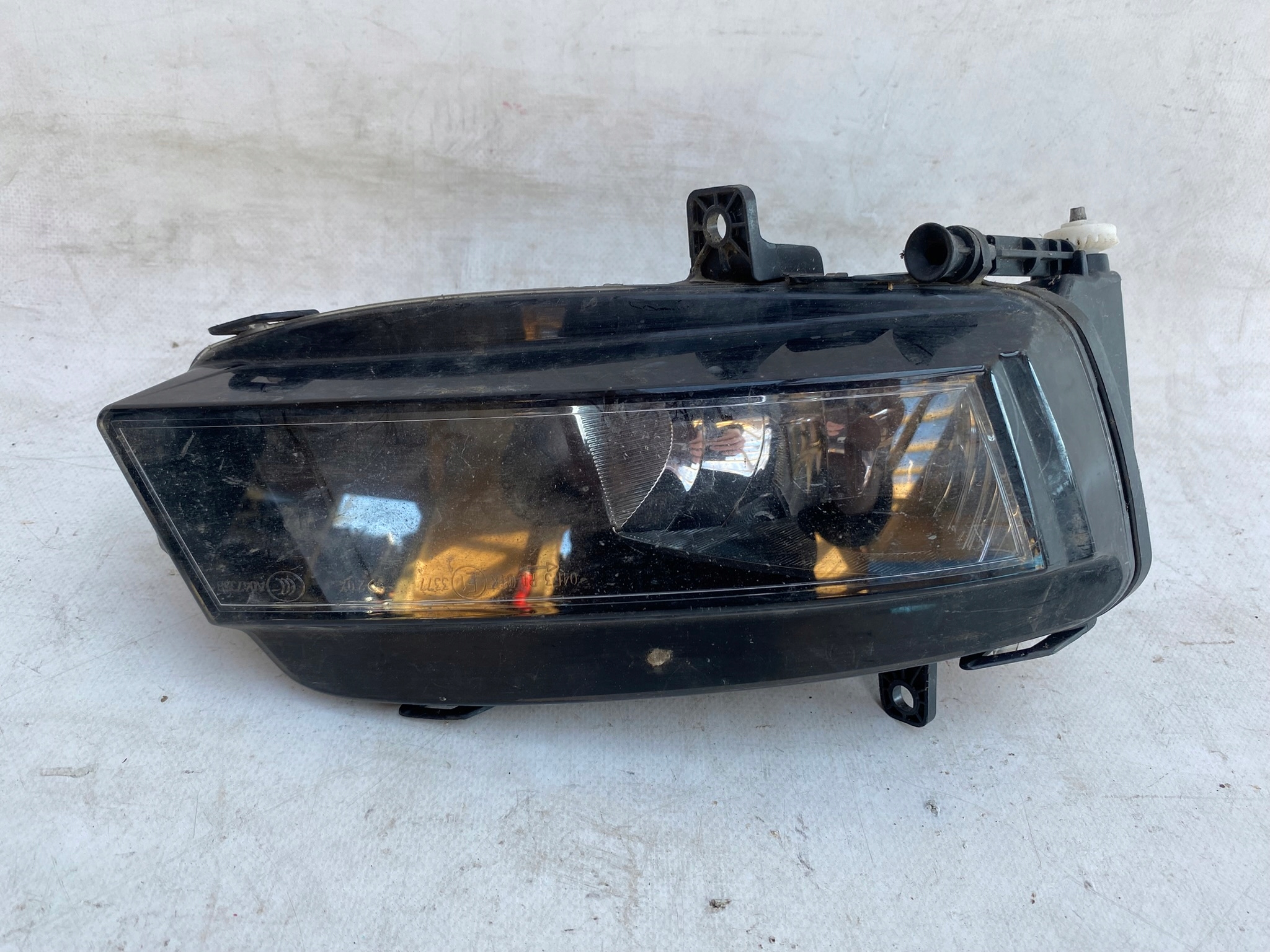 VW GOLF VII 7 5G0 fog light right front 5G0941662D