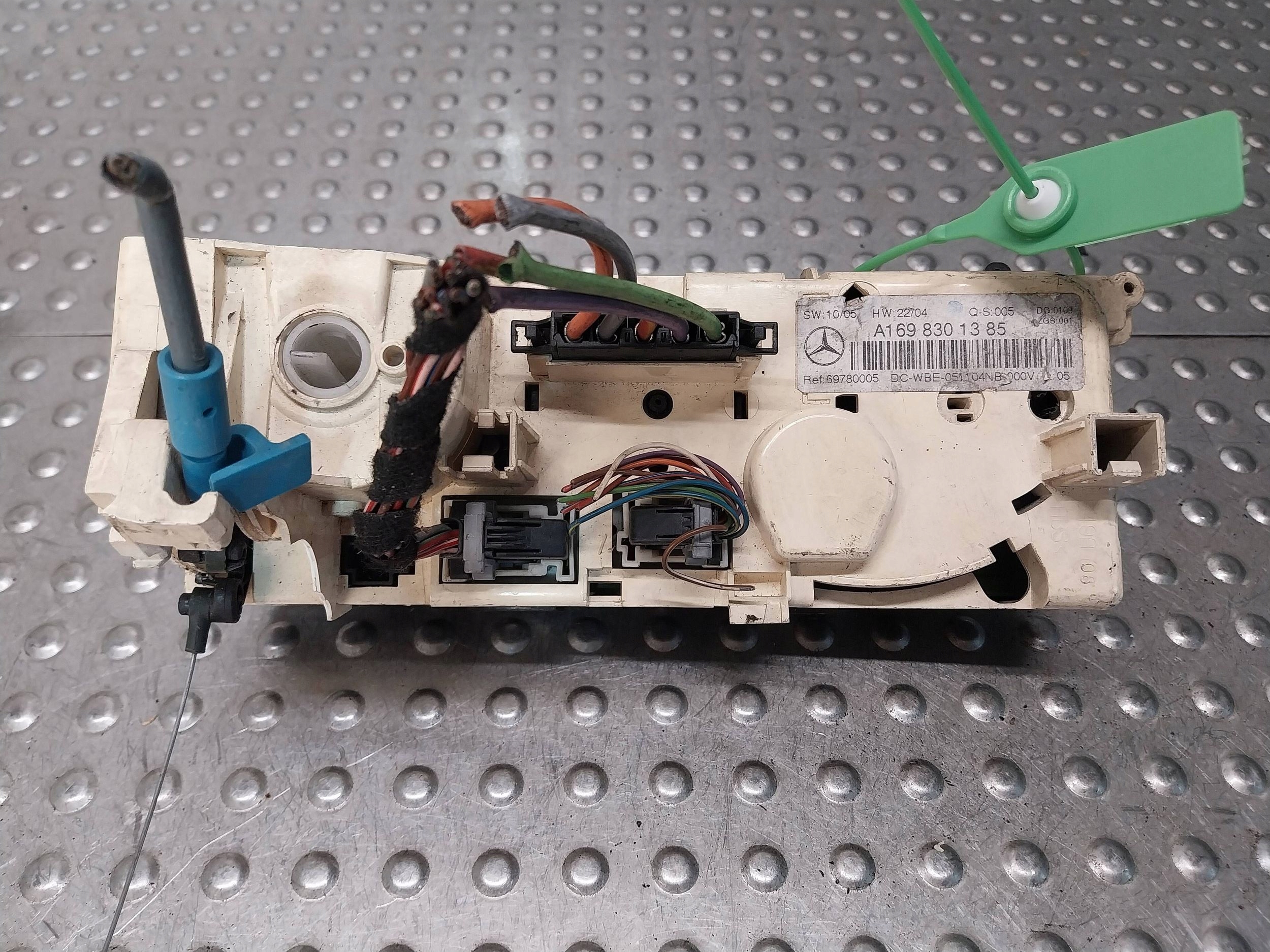 PANEL klími klimatizaci A1698301385 MERCEDES W169 W245