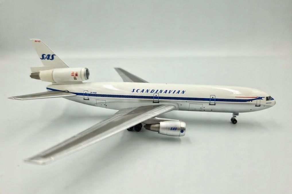 Model Douglas DC10-30 SAS Scandinavian 1:400 Aviation LN-RKB