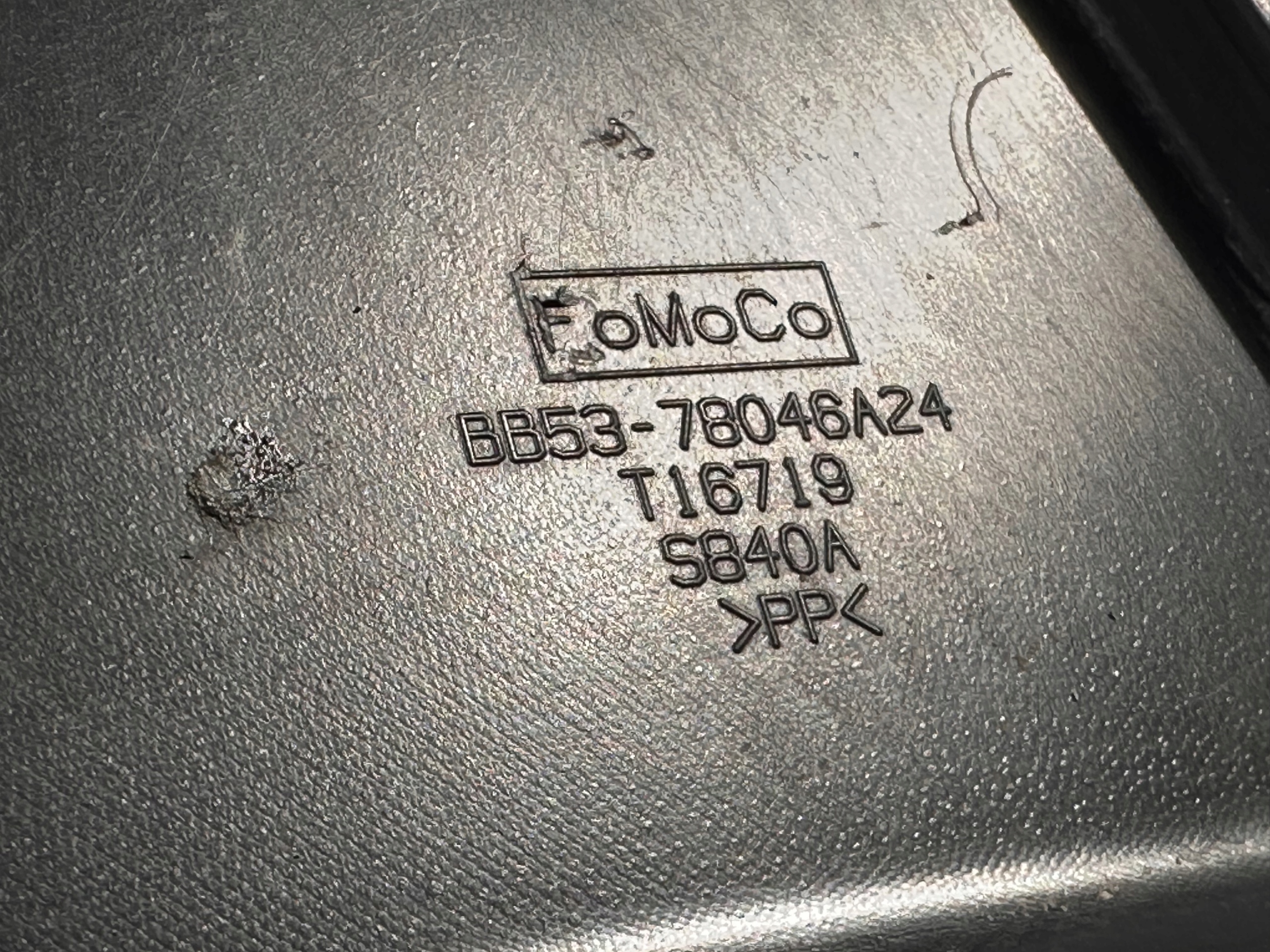 Obal obalu poistiek Ford Explorer 2011+