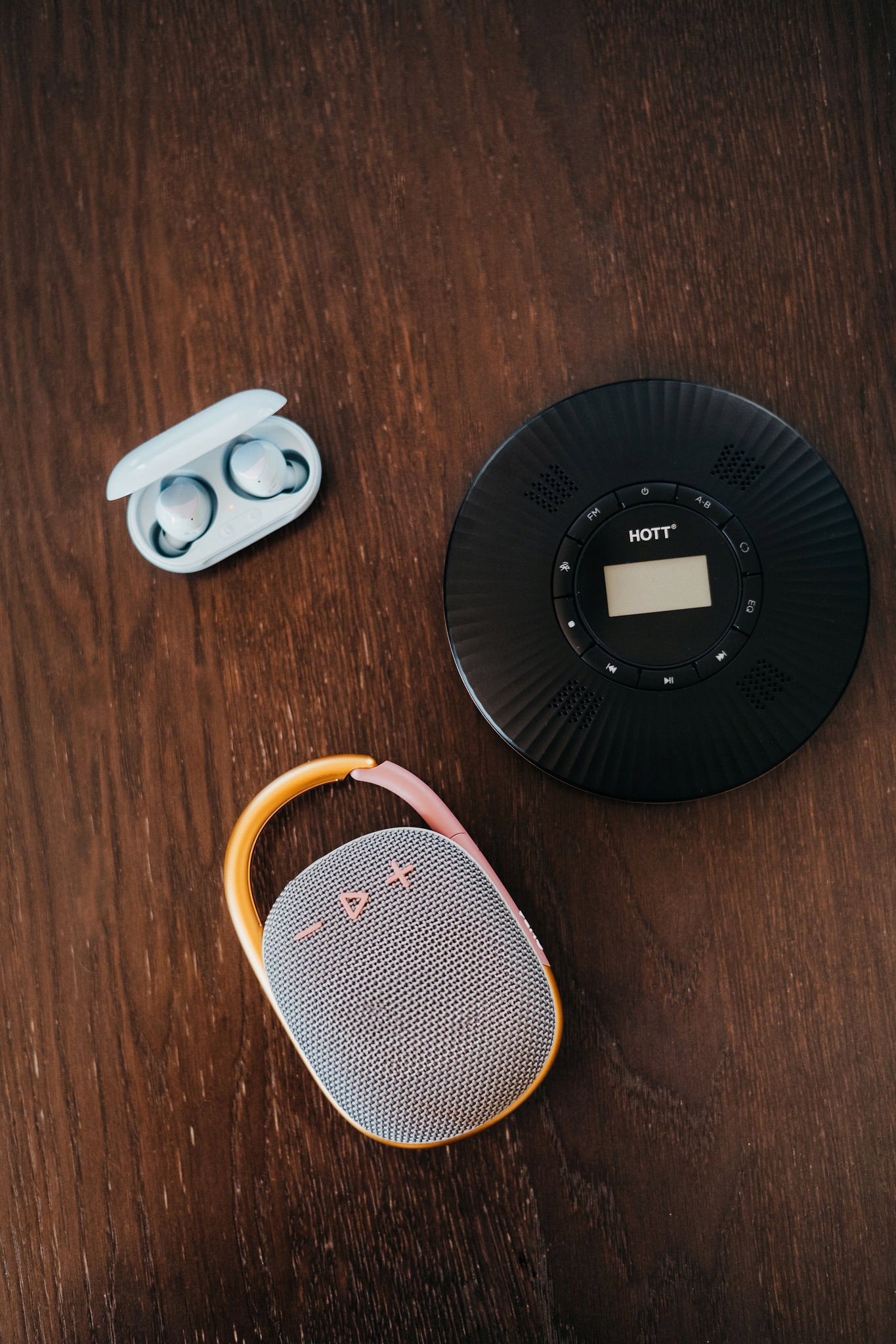 Odtwarzacz CD przenośny discman Bluetooth AUX GŁOŚNIKI, TRANSMITER FM, HiFi Odtwarzanie CD/RW tak