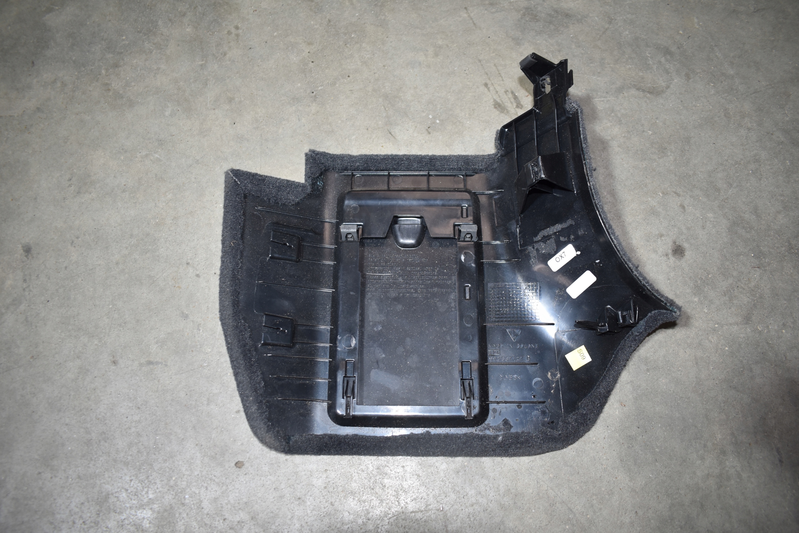 IDEALNA cover SLUPKA A left PORSCHE 992 1