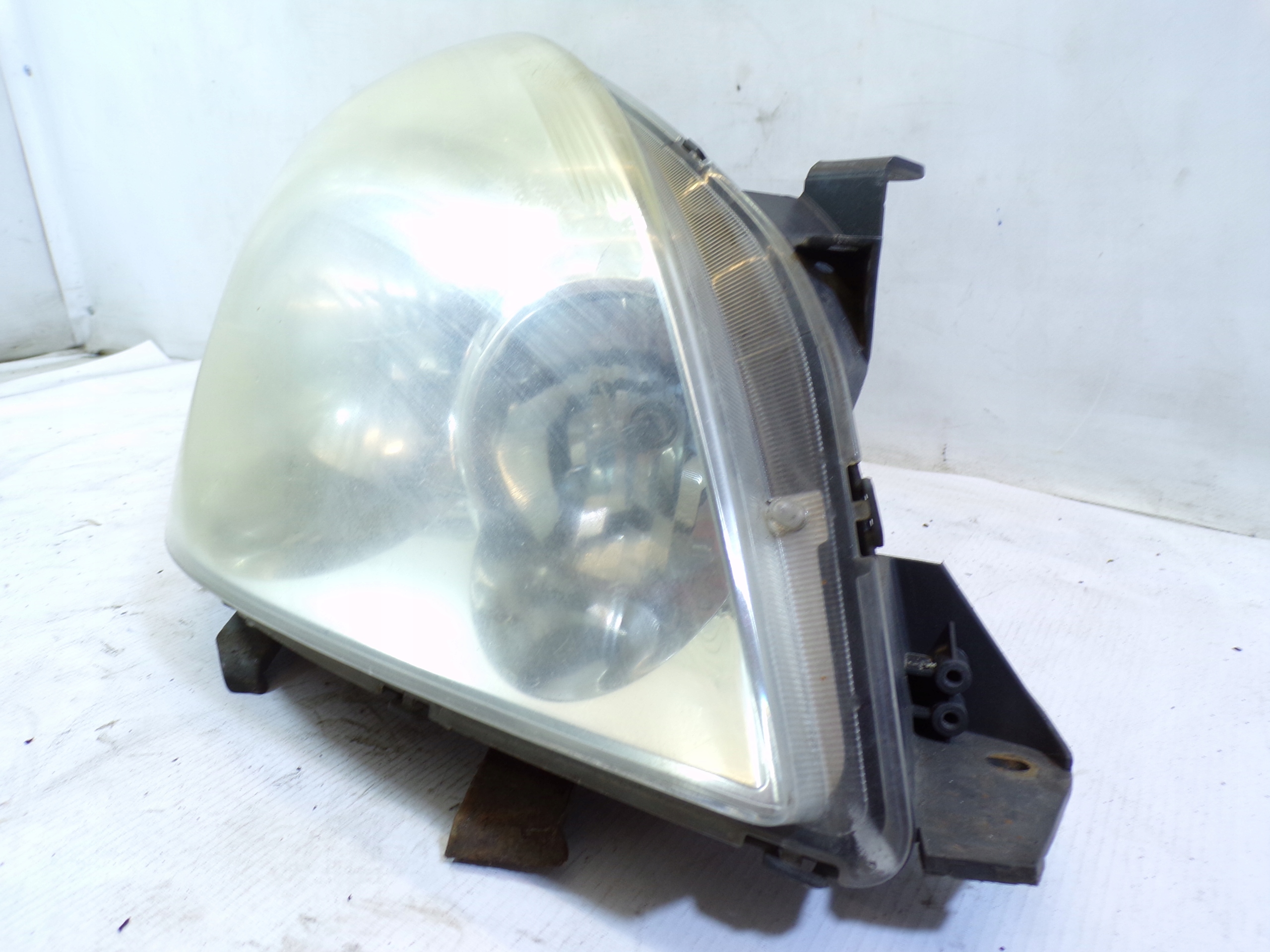 light front front right TOYOTA VERSO 2 II (K)