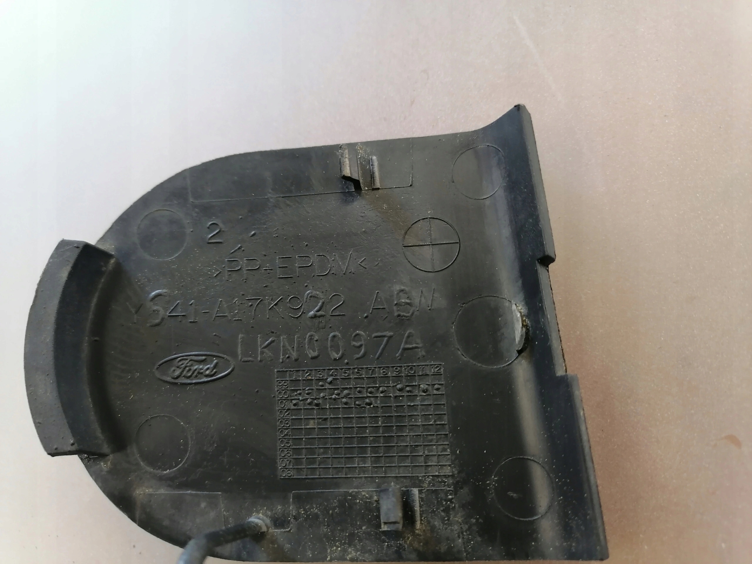 FORD FOCUS HB Copri Paraurti posteriore YS41-A17K922