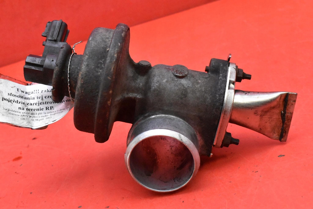 EGR valve FORD TRANSIT 5 V 2.0 TD 85 KM 00-06