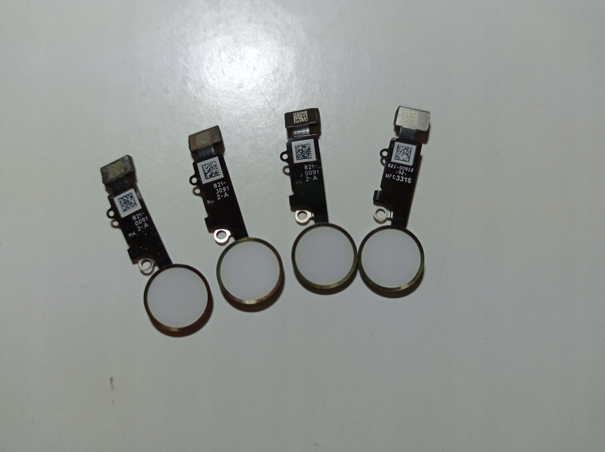 PRZYCISK TOUCH ID HOME IPHONE 7,8,8 PLUS ORYGINALNY EAN (GTIN) 5905784663166