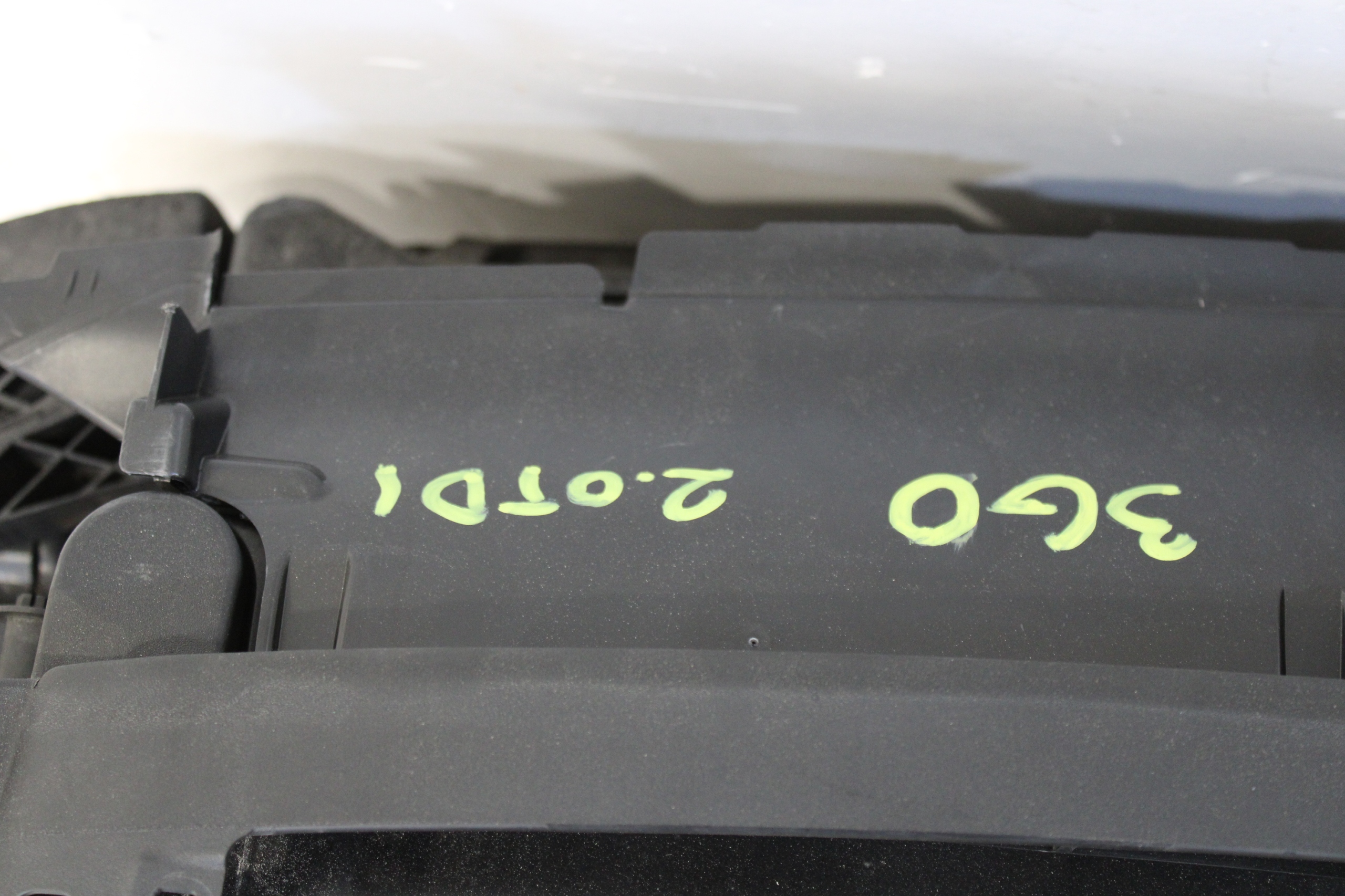 support panel for radiators front pillar radiator VW PASSAT B8 3G0 3G9 KOMBI 2,0 TDI