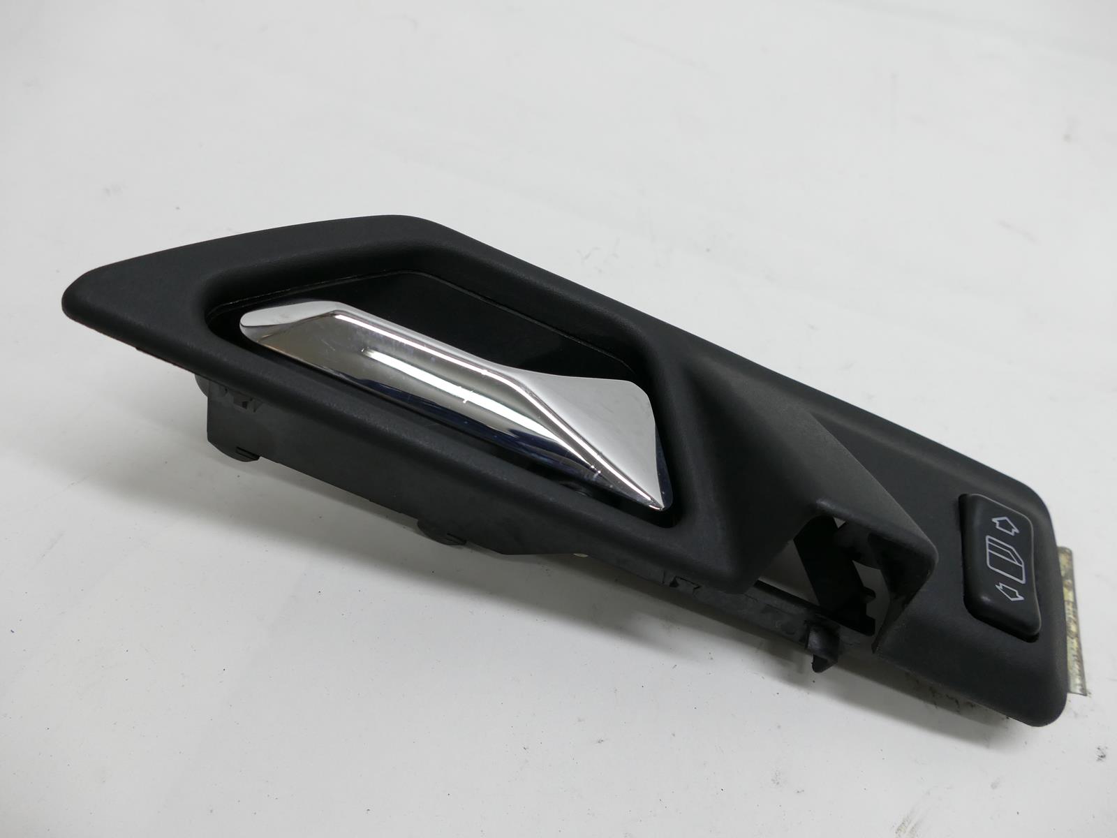 MERCEDES E W124 handle right rear part button windows