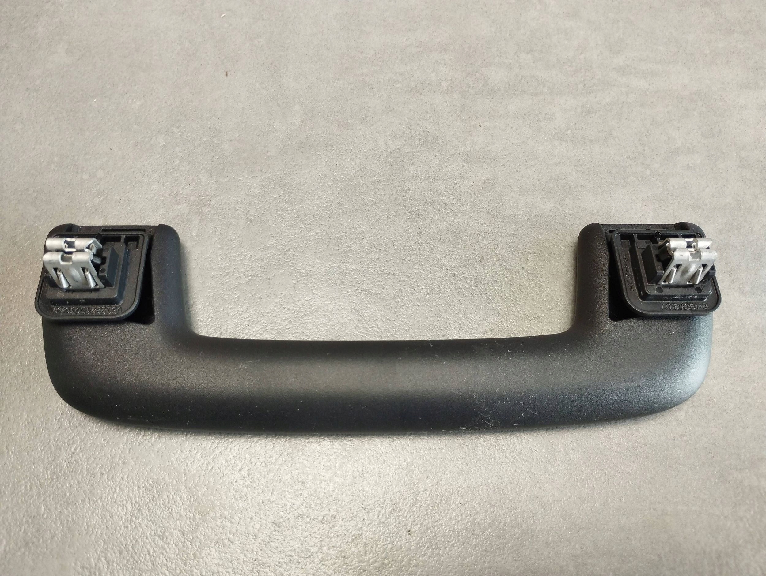 Seat Leon IV 2024 ručka střechy předek 8Y0857607