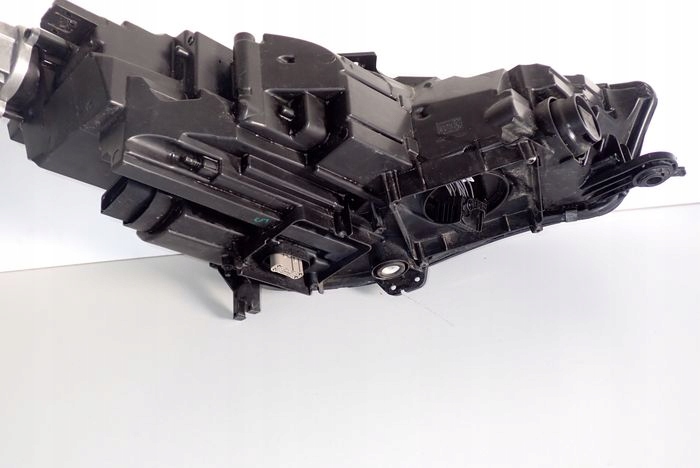 AUDI A4 B9 FULL LED 15-19 reflektor left light left 711451000179