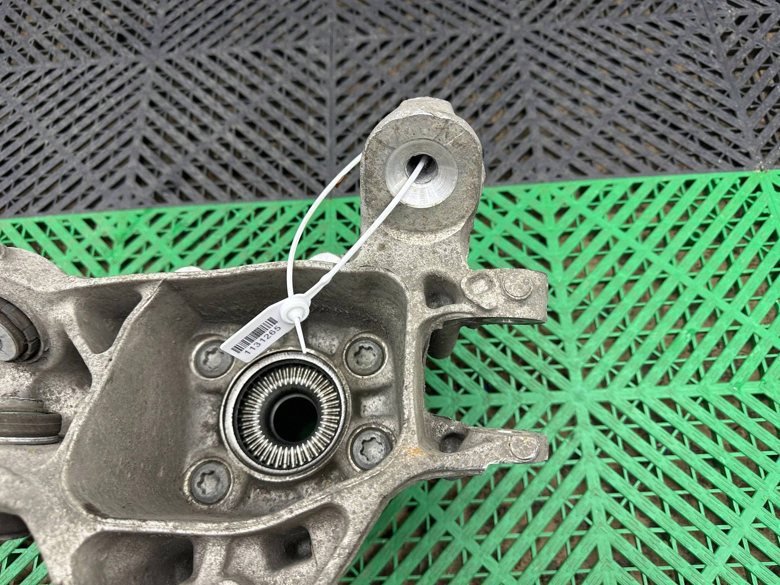 swing front BMW X5 G05 6876650