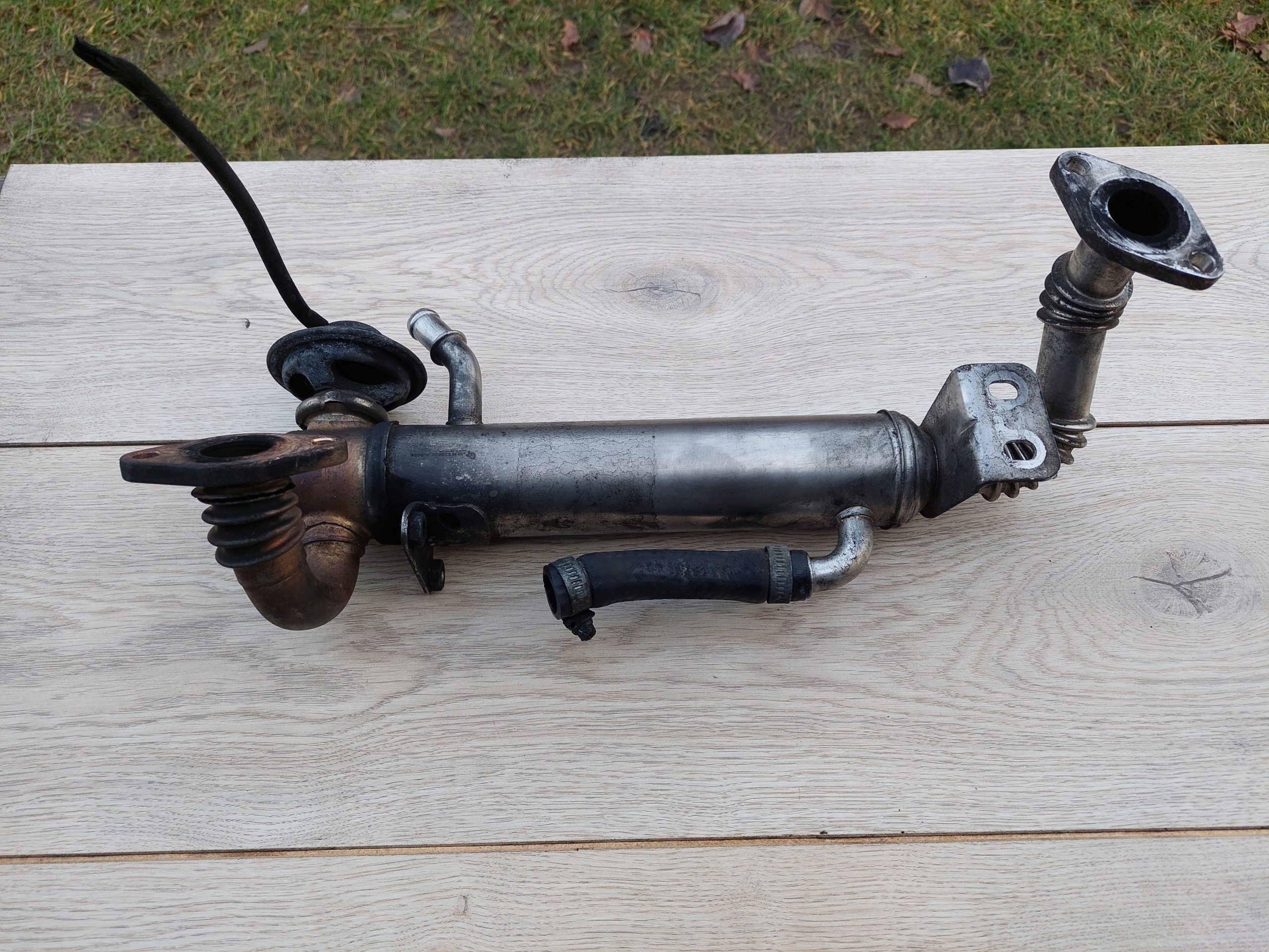 IVECO DAILY 06-2.3 ОХЛАДИТЕЛЬ ВЫХЛОПНЫХ ГАЗОВ 504178568