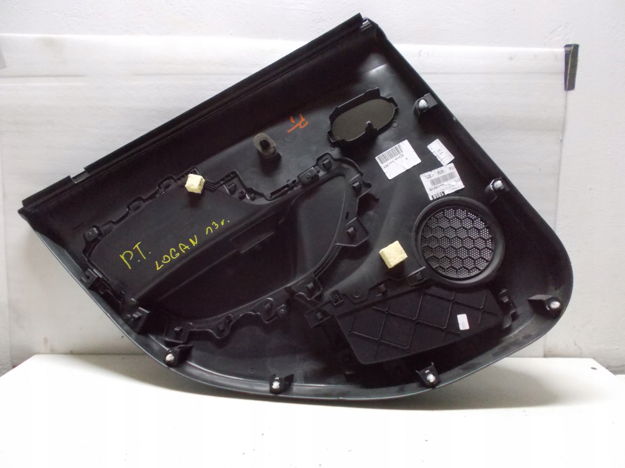 DACIA LOGAN 13R 1.4 TCE side door right rear part