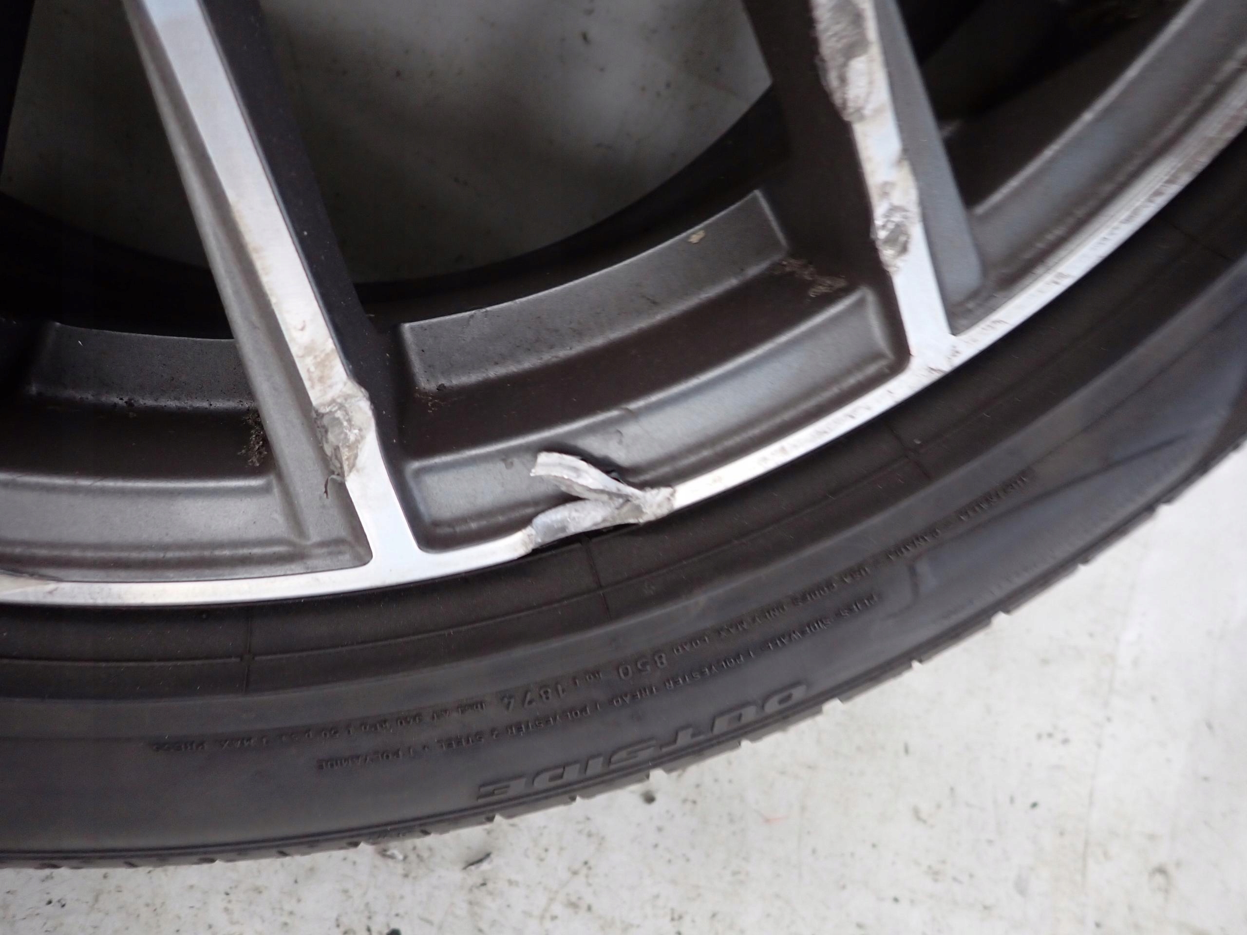 AVUS AF18 disc aluminium 8.5JX19H2 AUDI