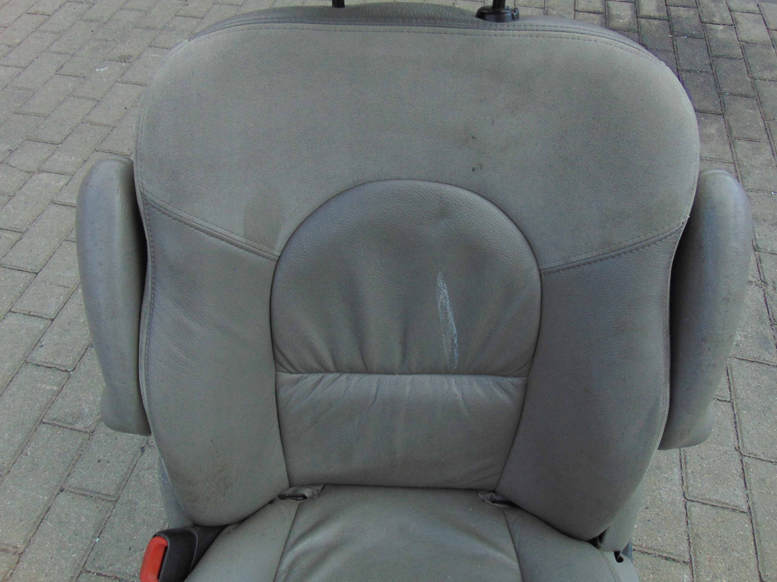 кресло левый зад 2 CHRYSLER VOYAGER 4 IV европа